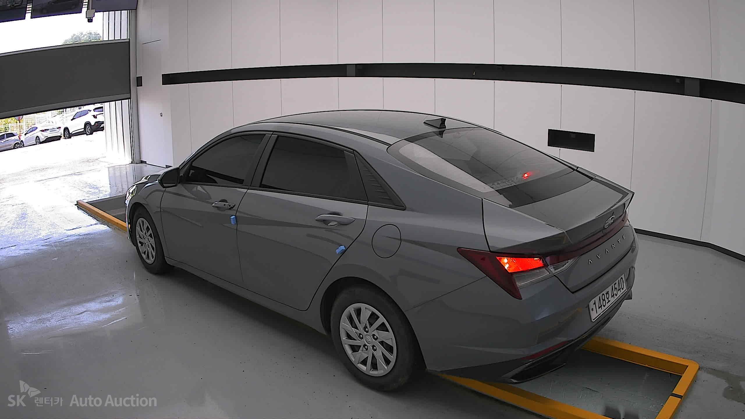 2021 - hyundai avante