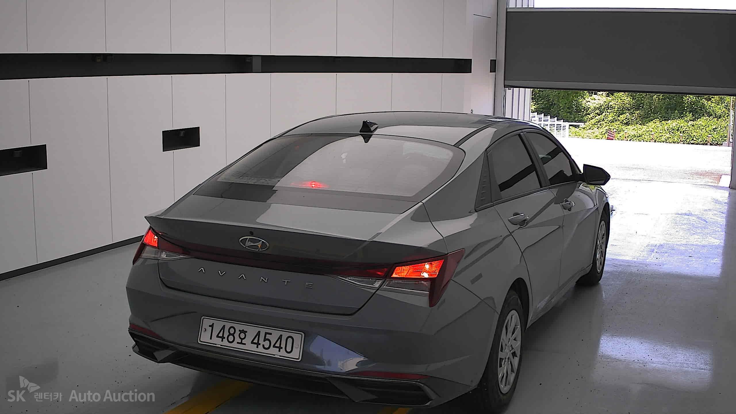2021 - hyundai avante