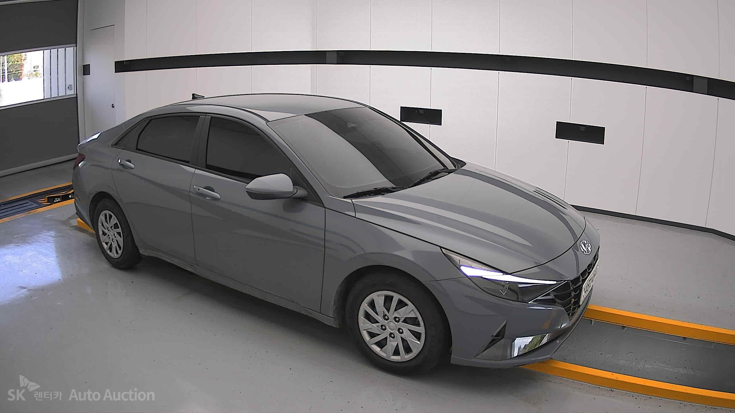 2021 - hyundai avante