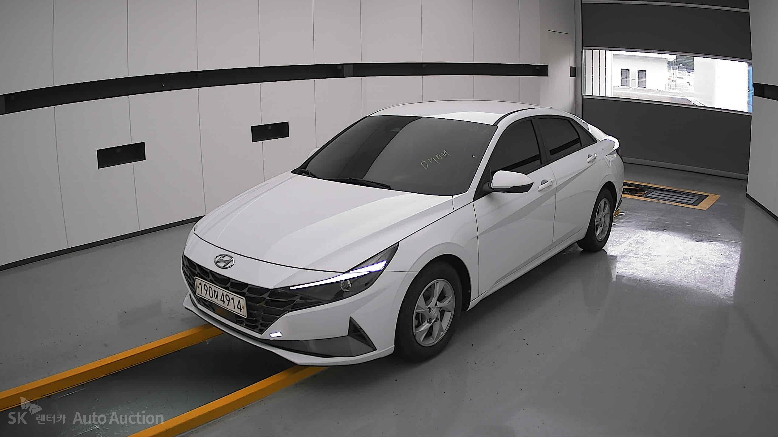 2022 - hyundai avante
