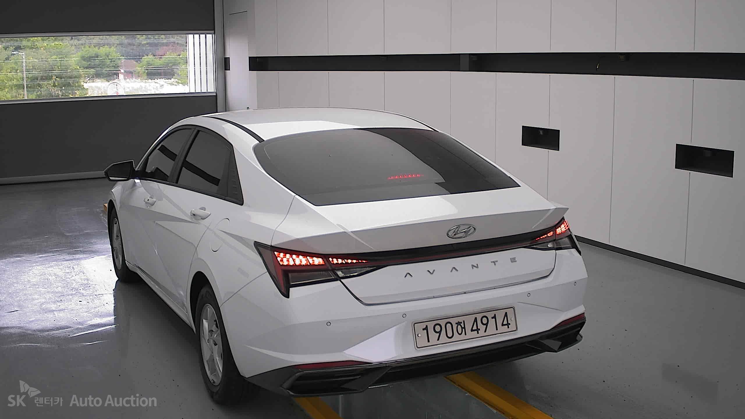2022 - hyundai avante