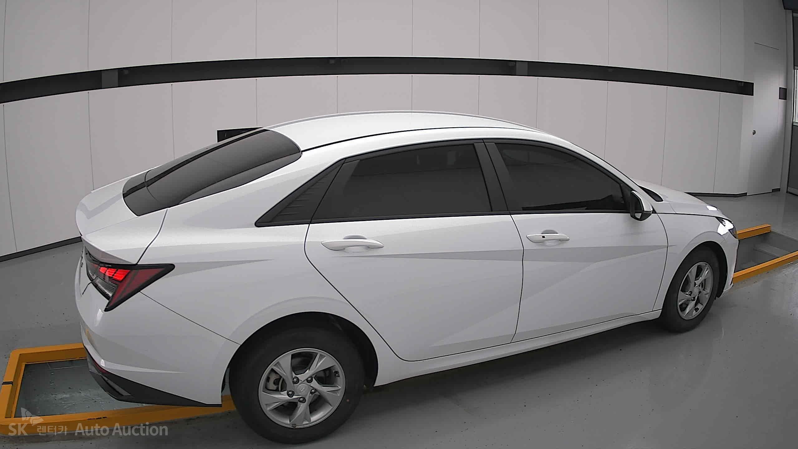 2022 - hyundai avante