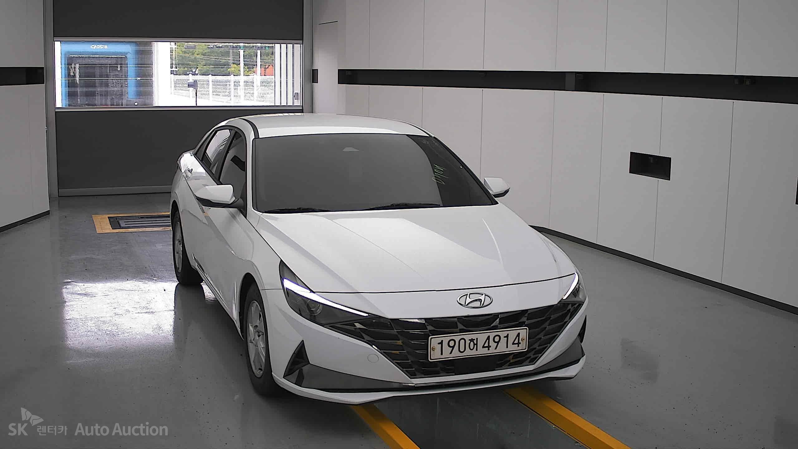 2022 - hyundai avante