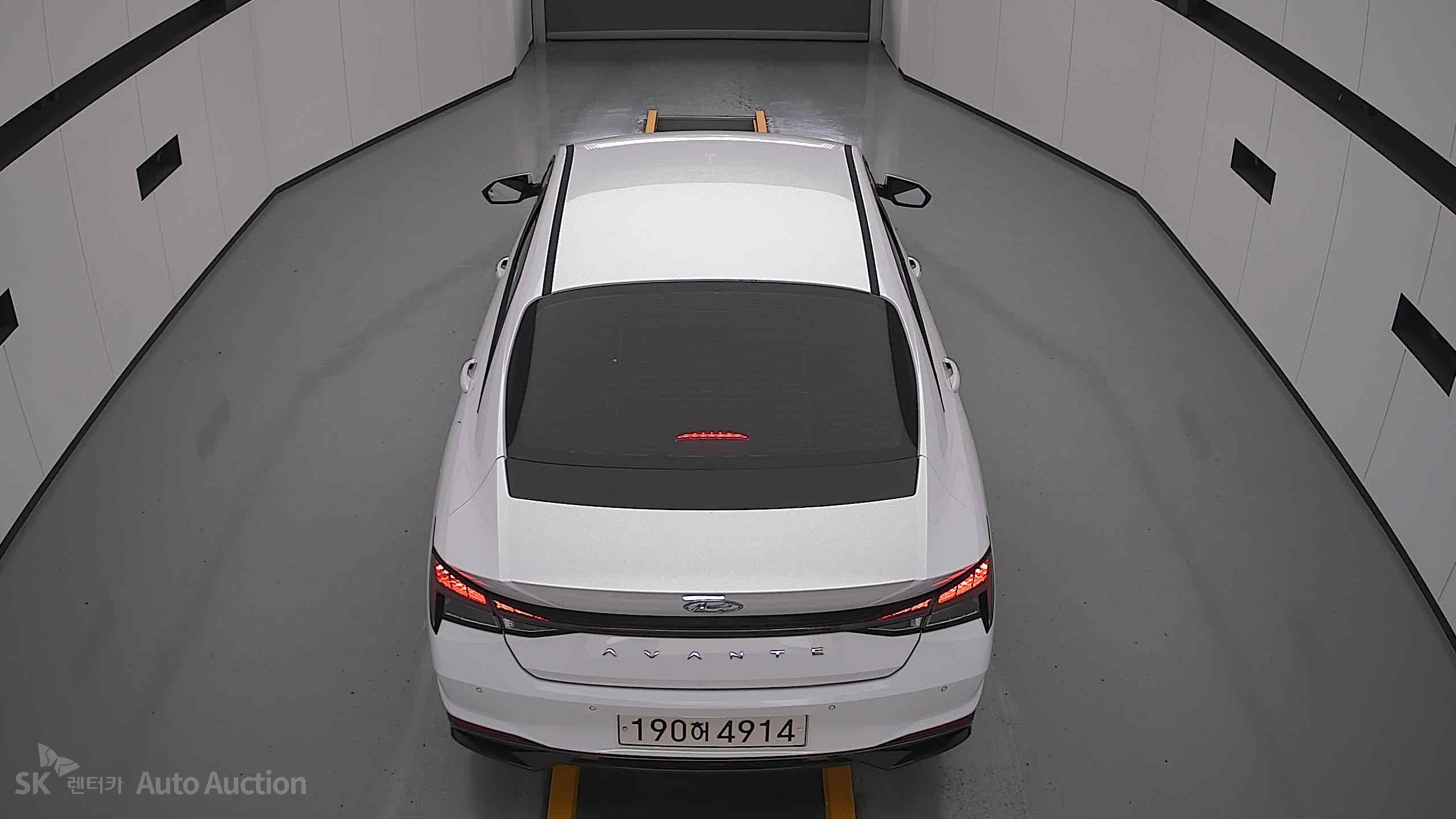 2022 - hyundai avante