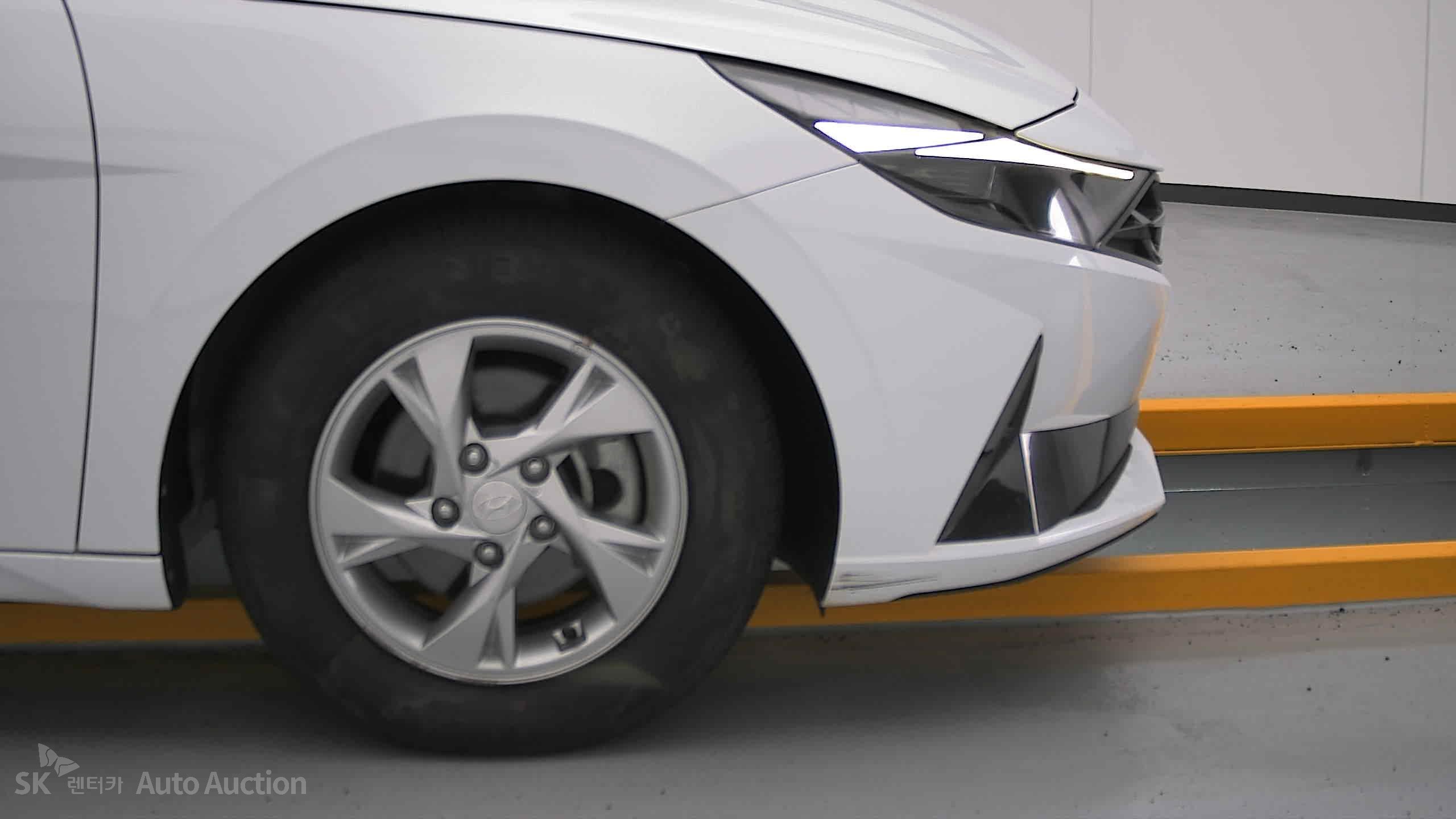 2022 - hyundai avante