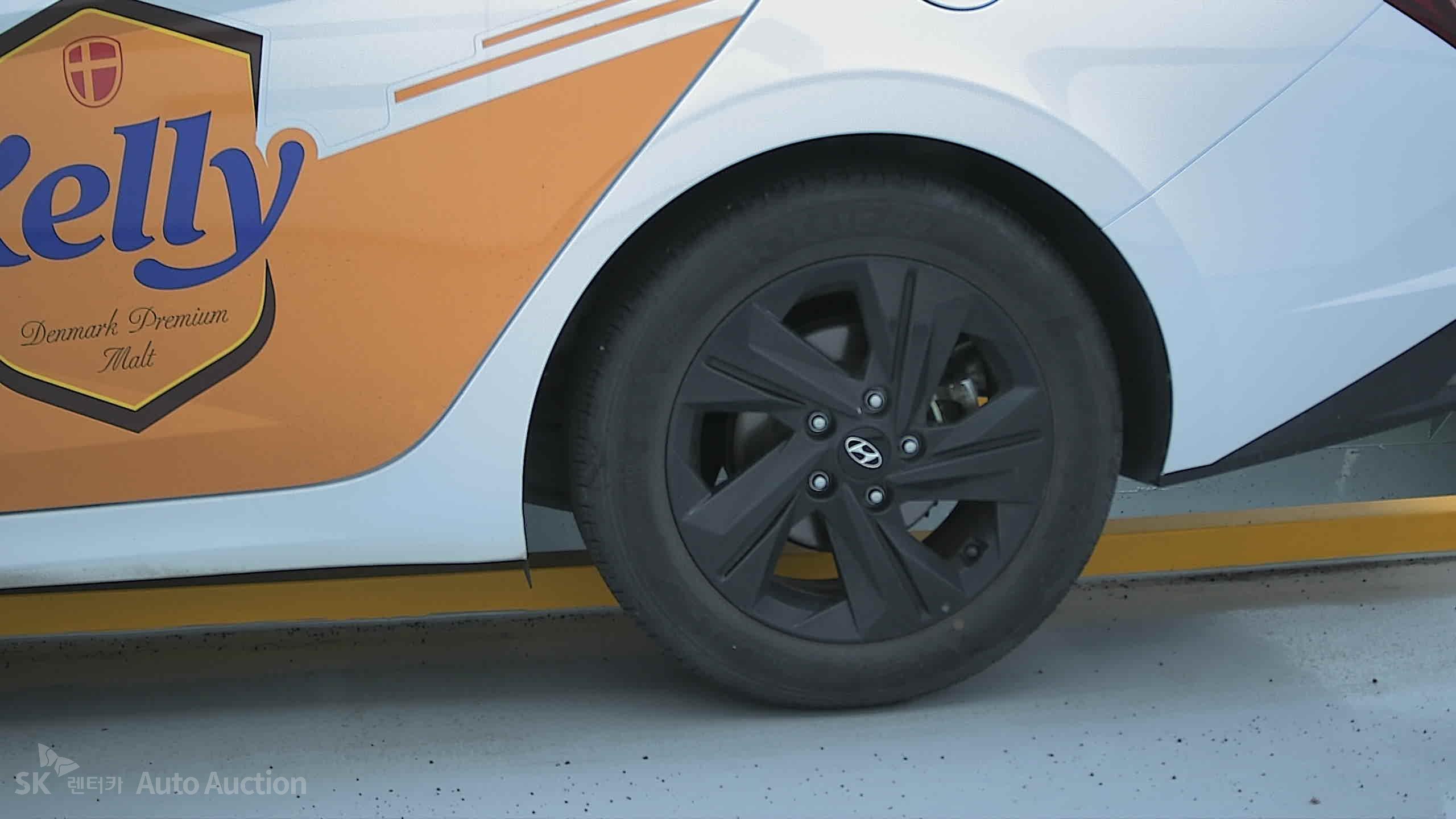 2023 - hyundai avante