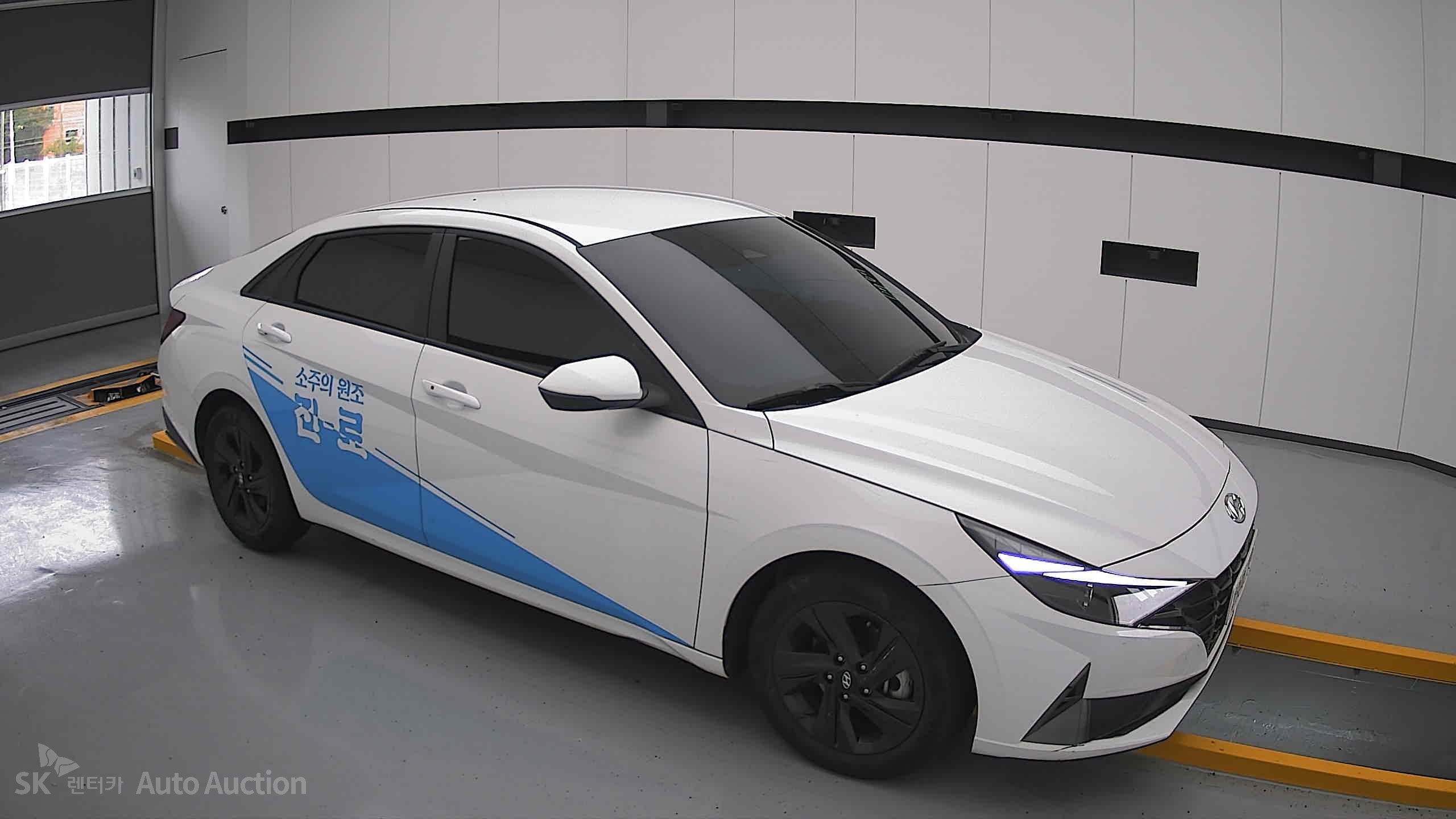 2023 - hyundai avante