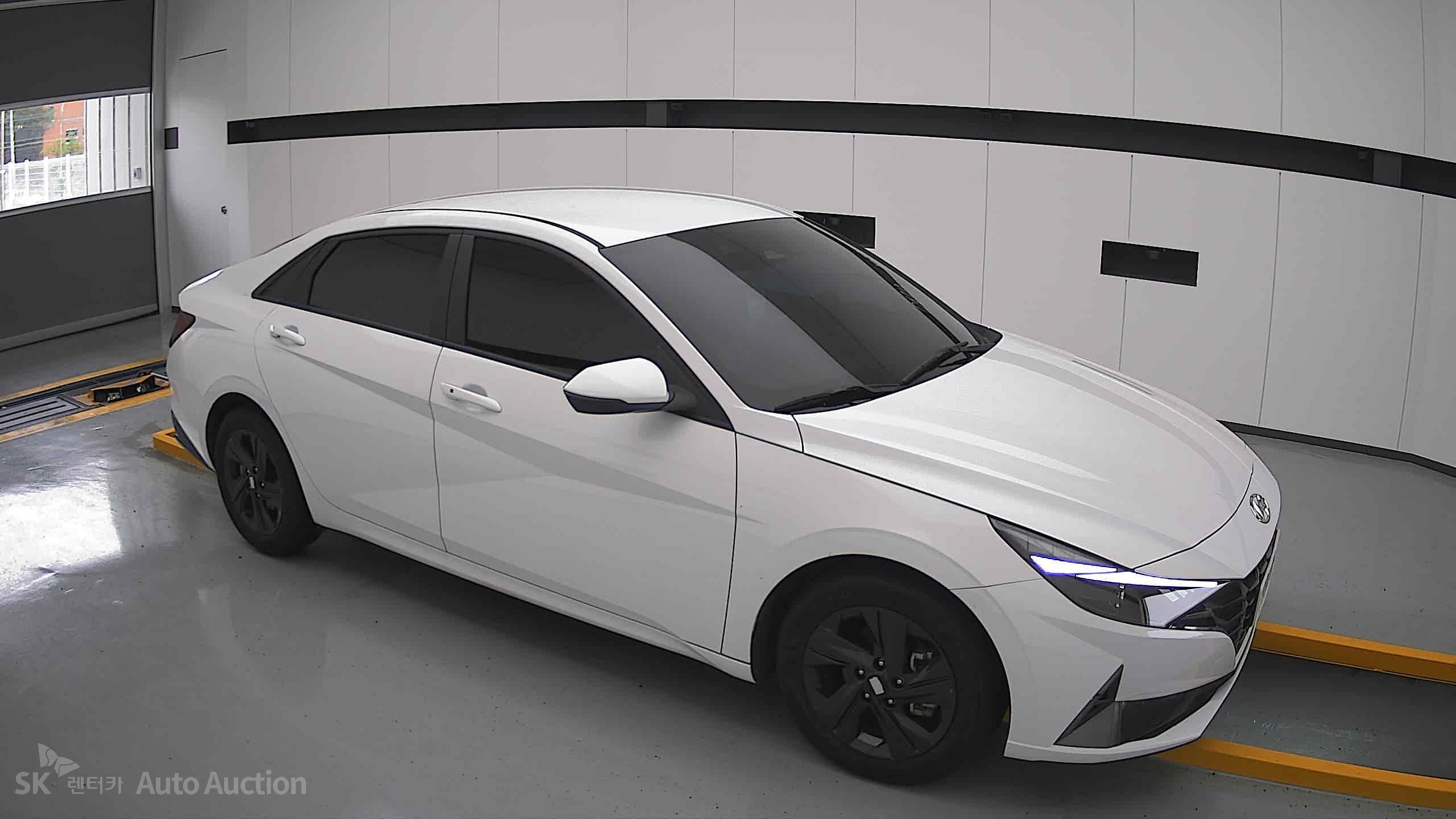 2023 - hyundai avante
