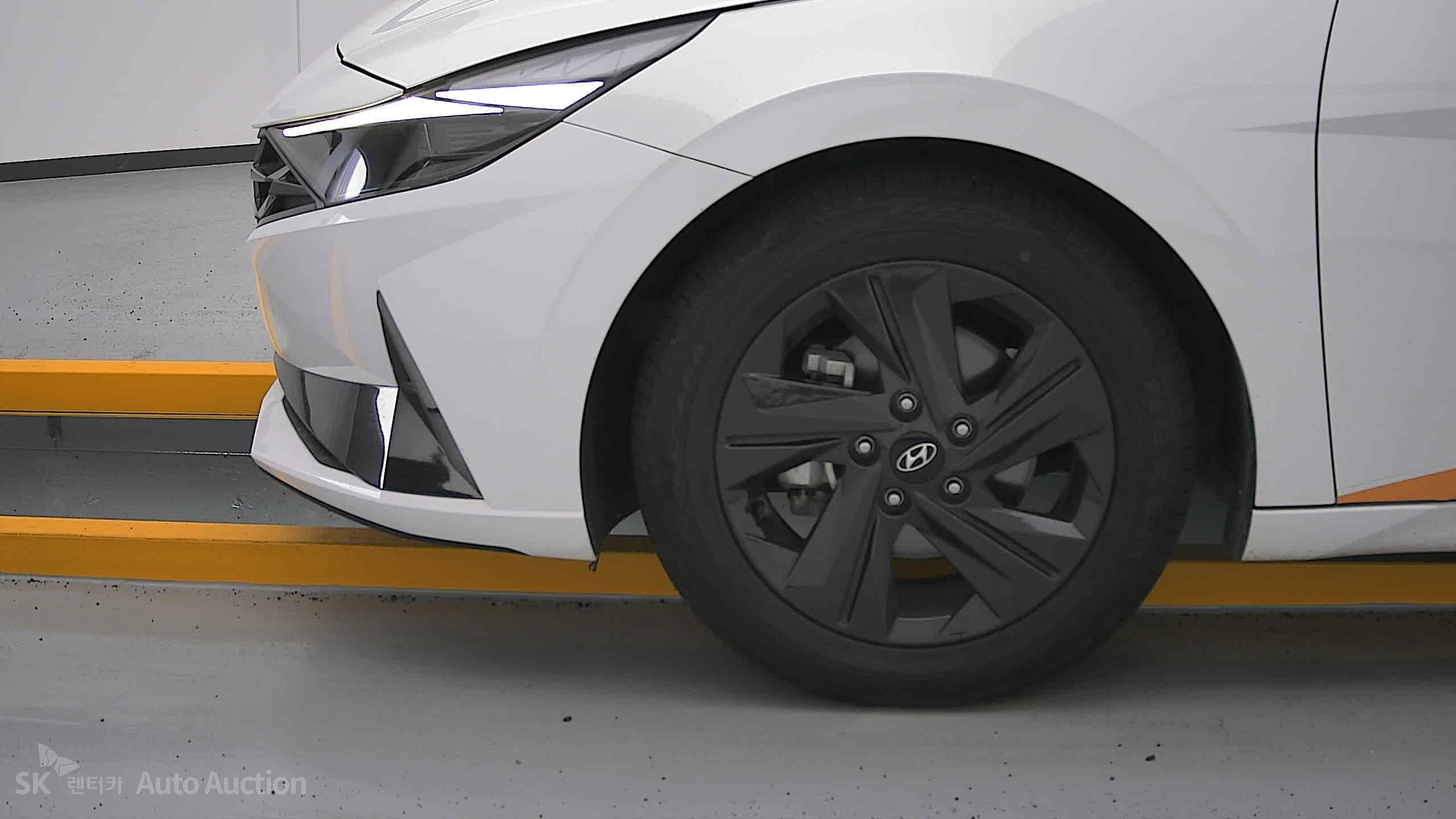 2023 - hyundai avante