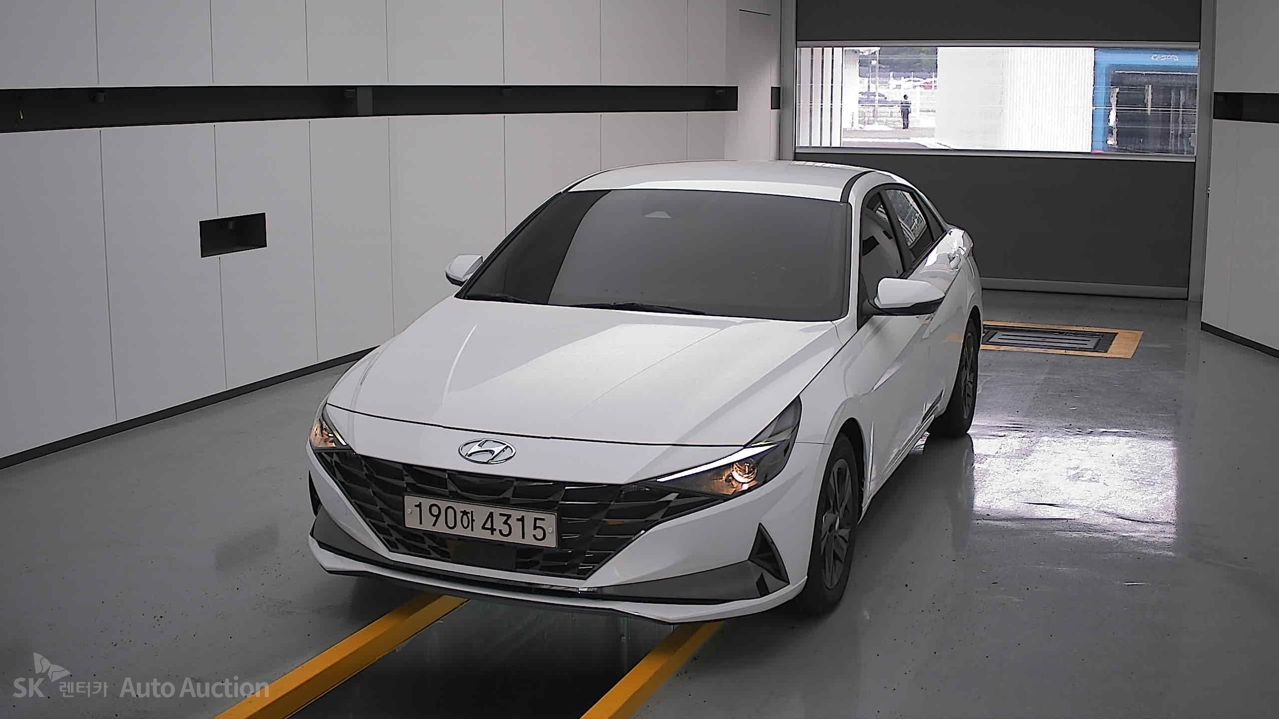 2023 - hyundai avante