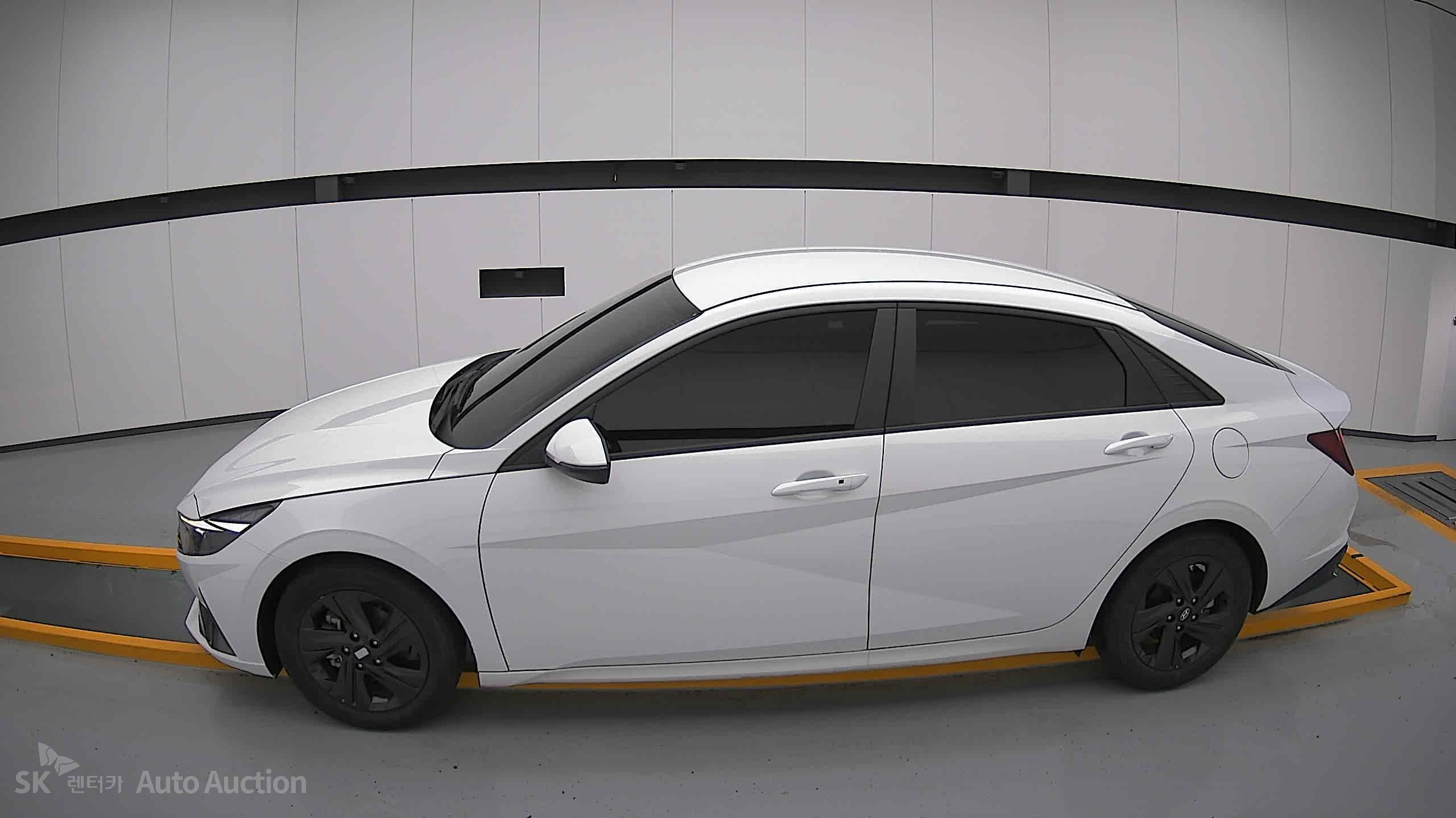 2023 - hyundai avante