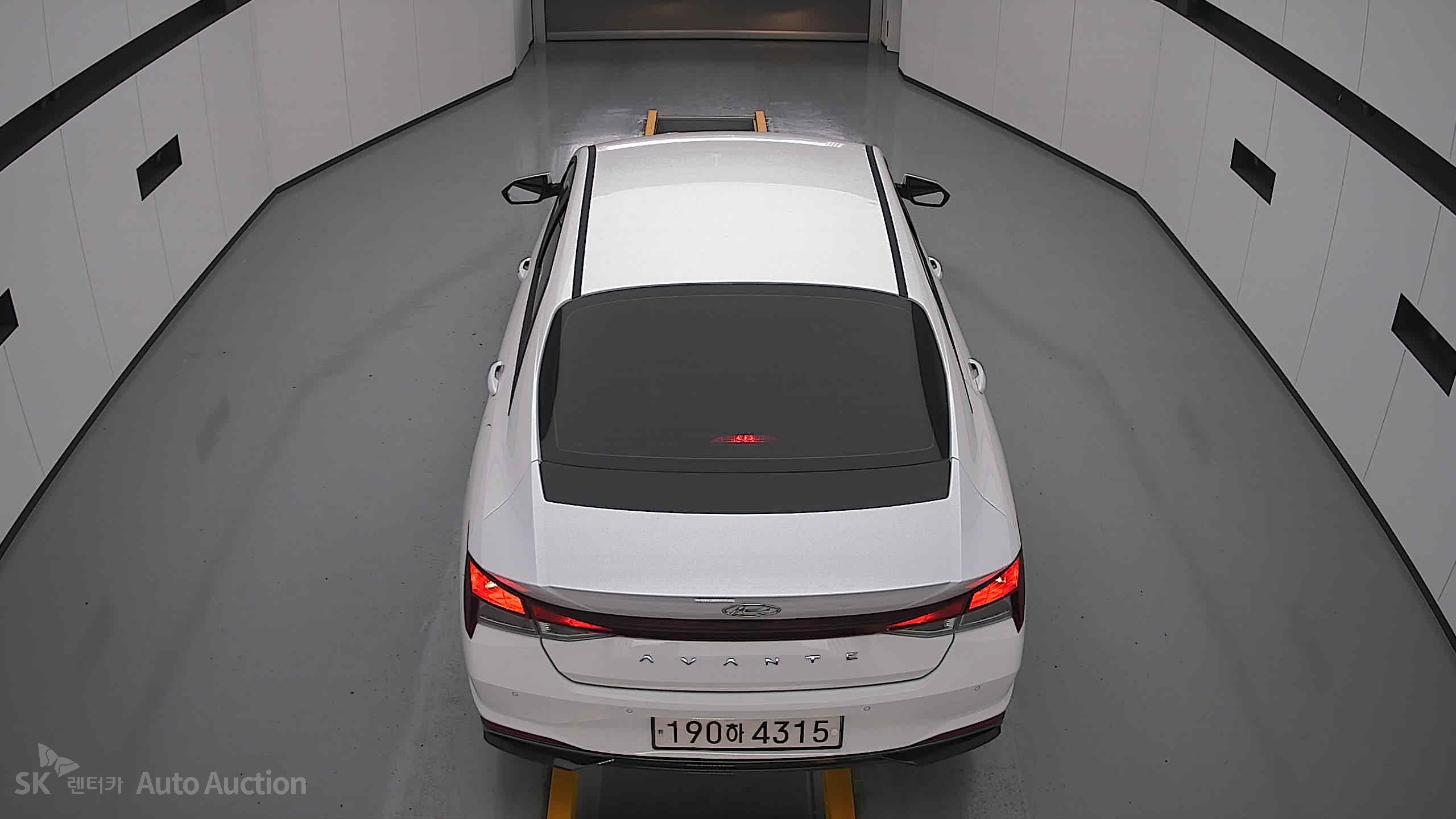 2023 - hyundai avante