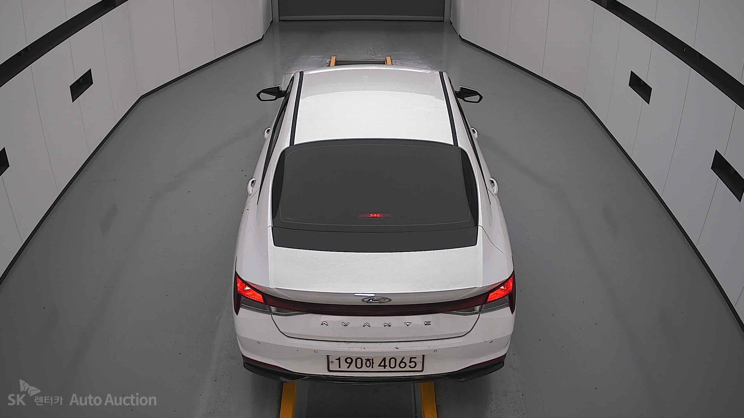 2023 - hyundai avante