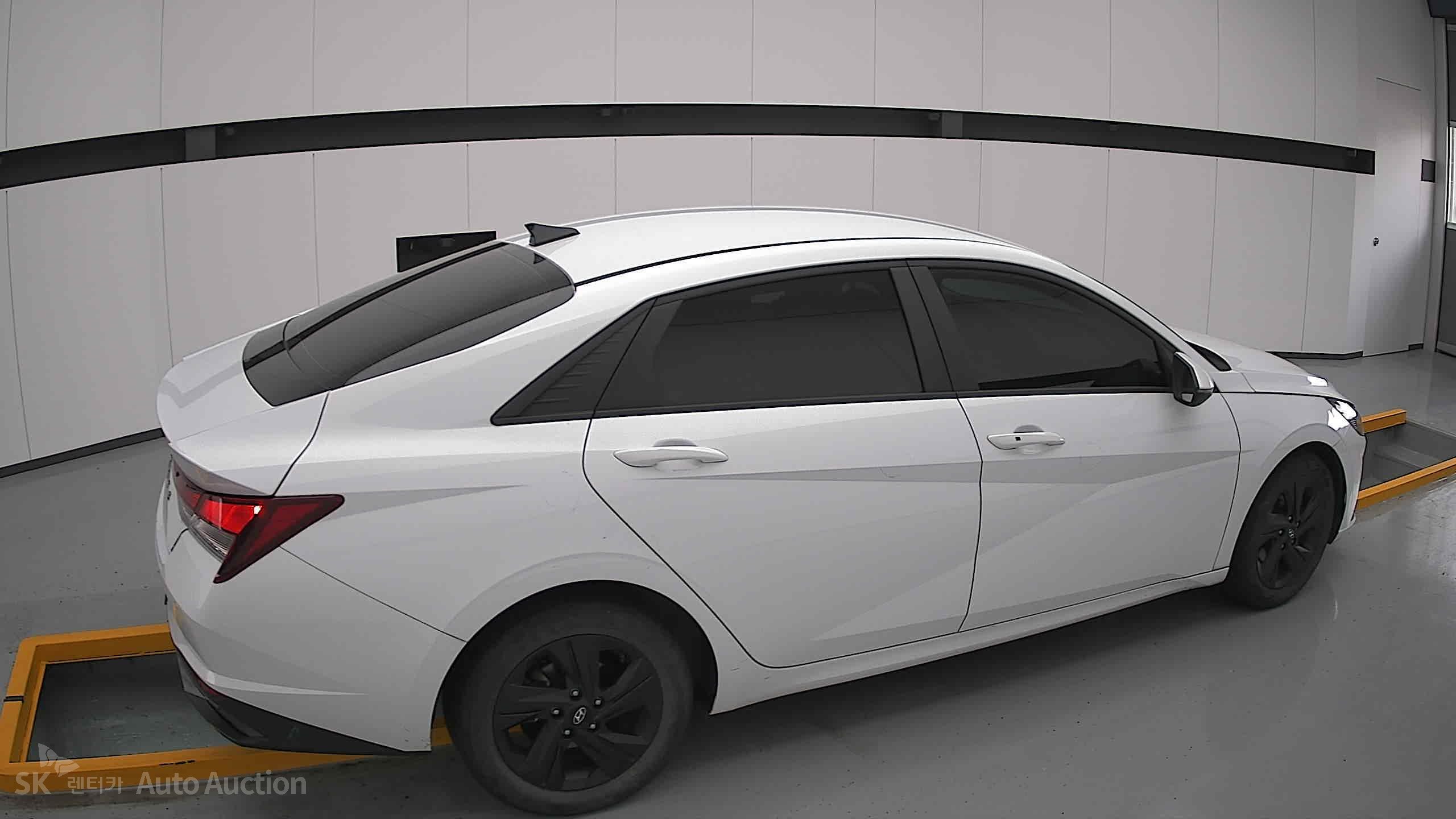 2023 - hyundai avante