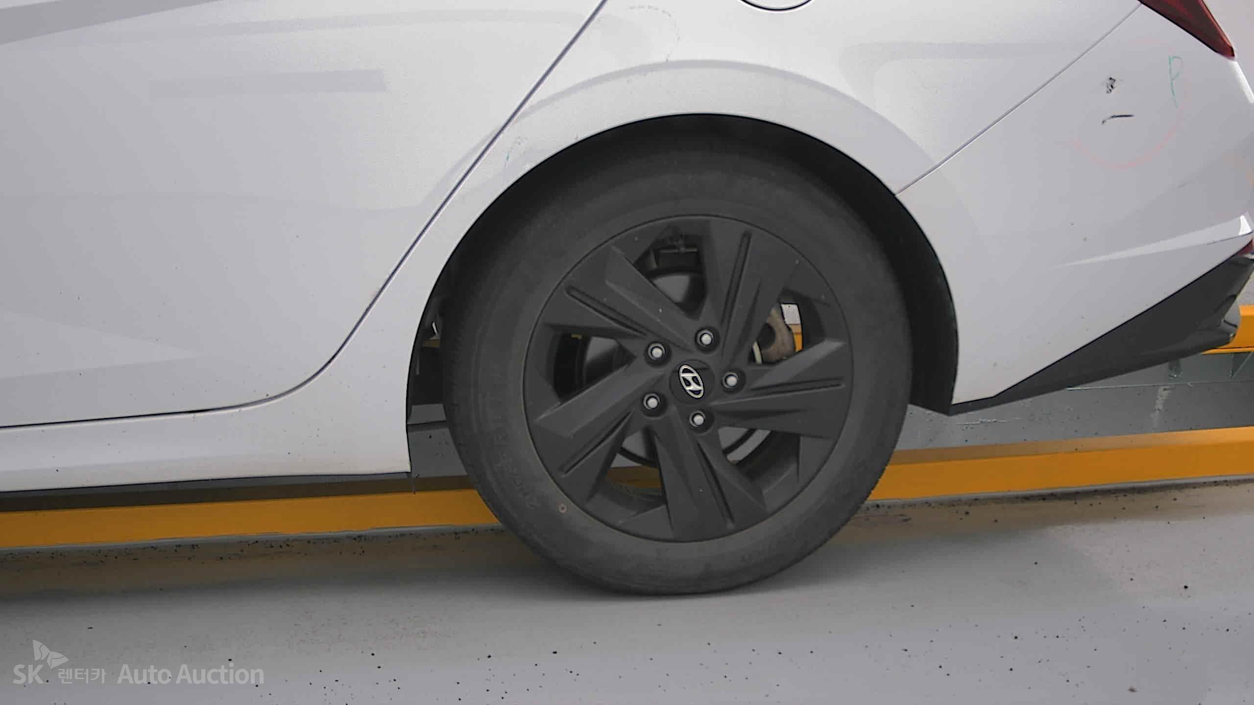 2023 - hyundai avante