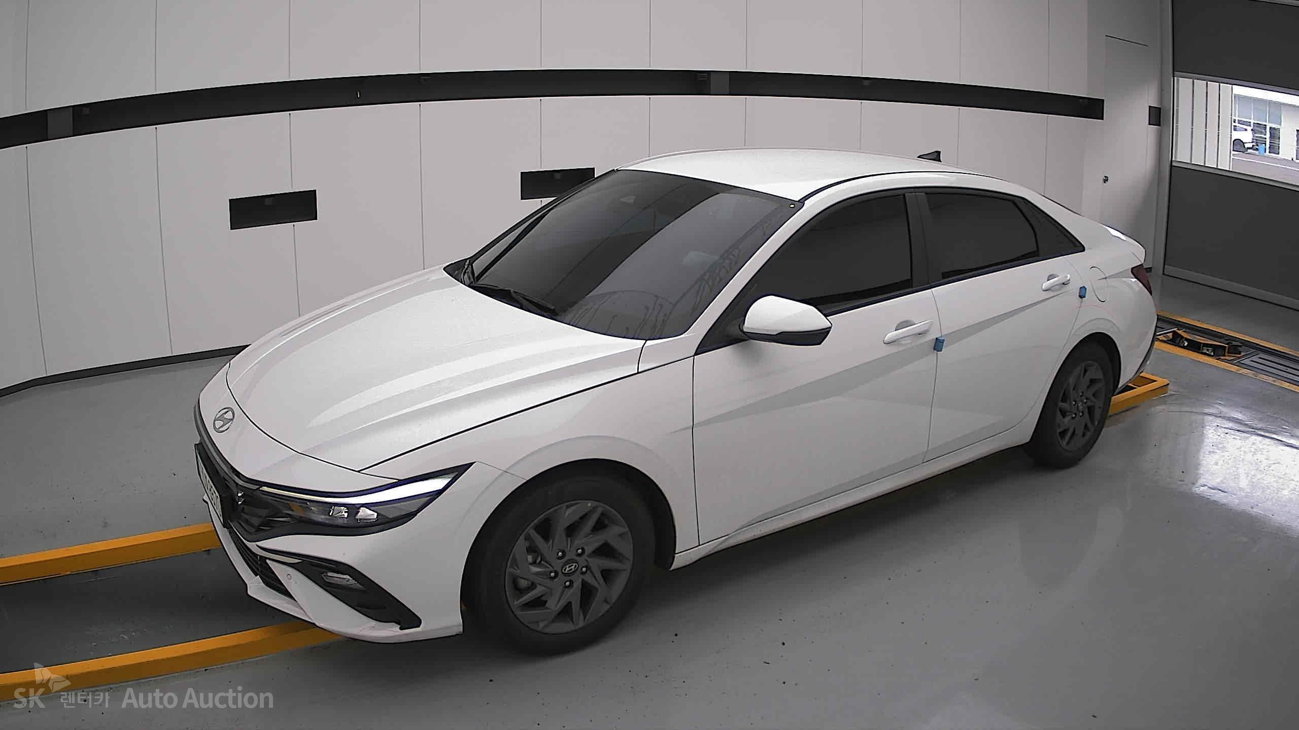 2024 - hyundai avante