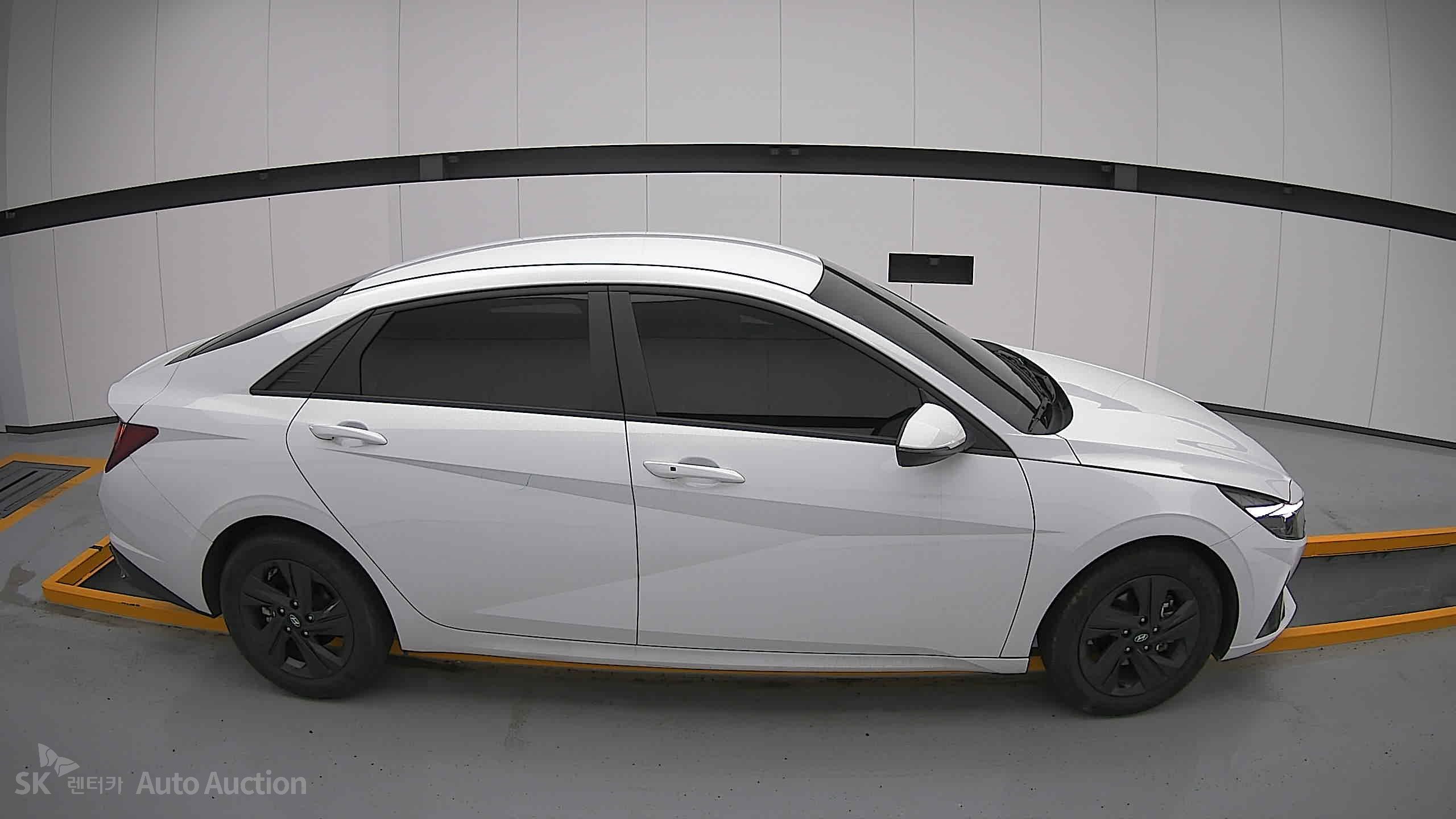 2023 - hyundai avante