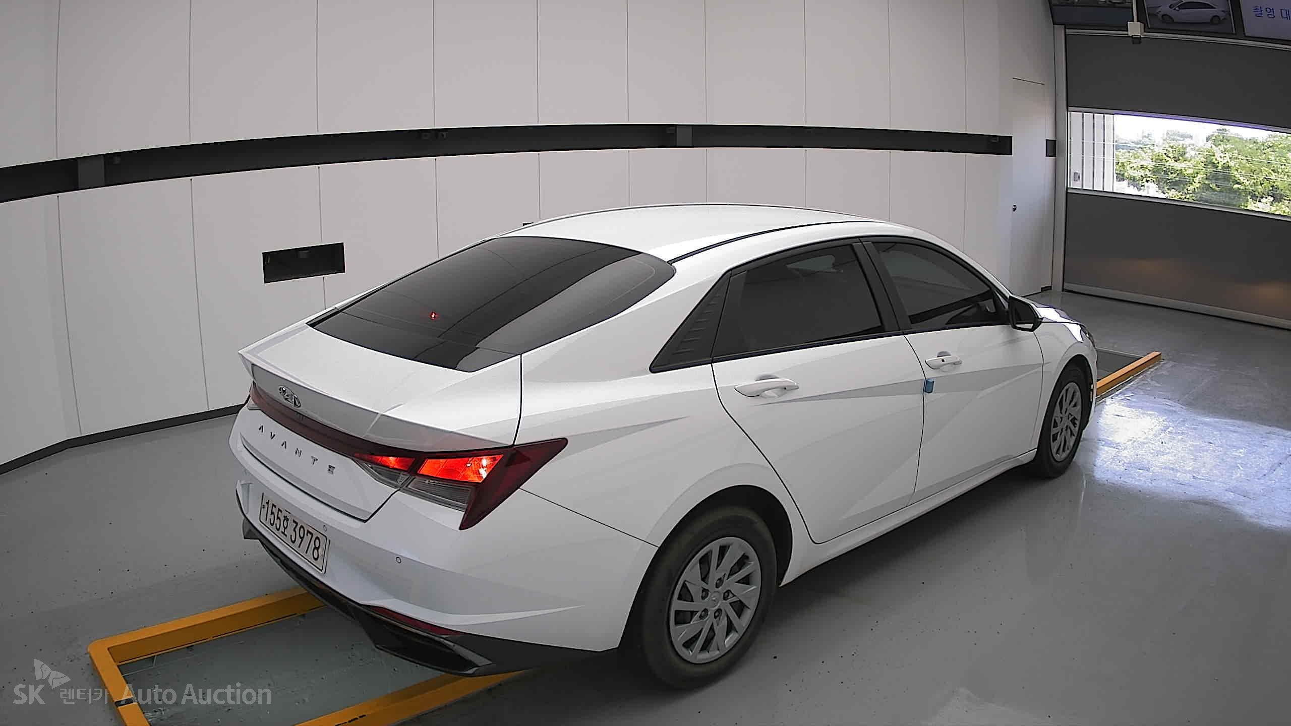 2022 - hyundai avante