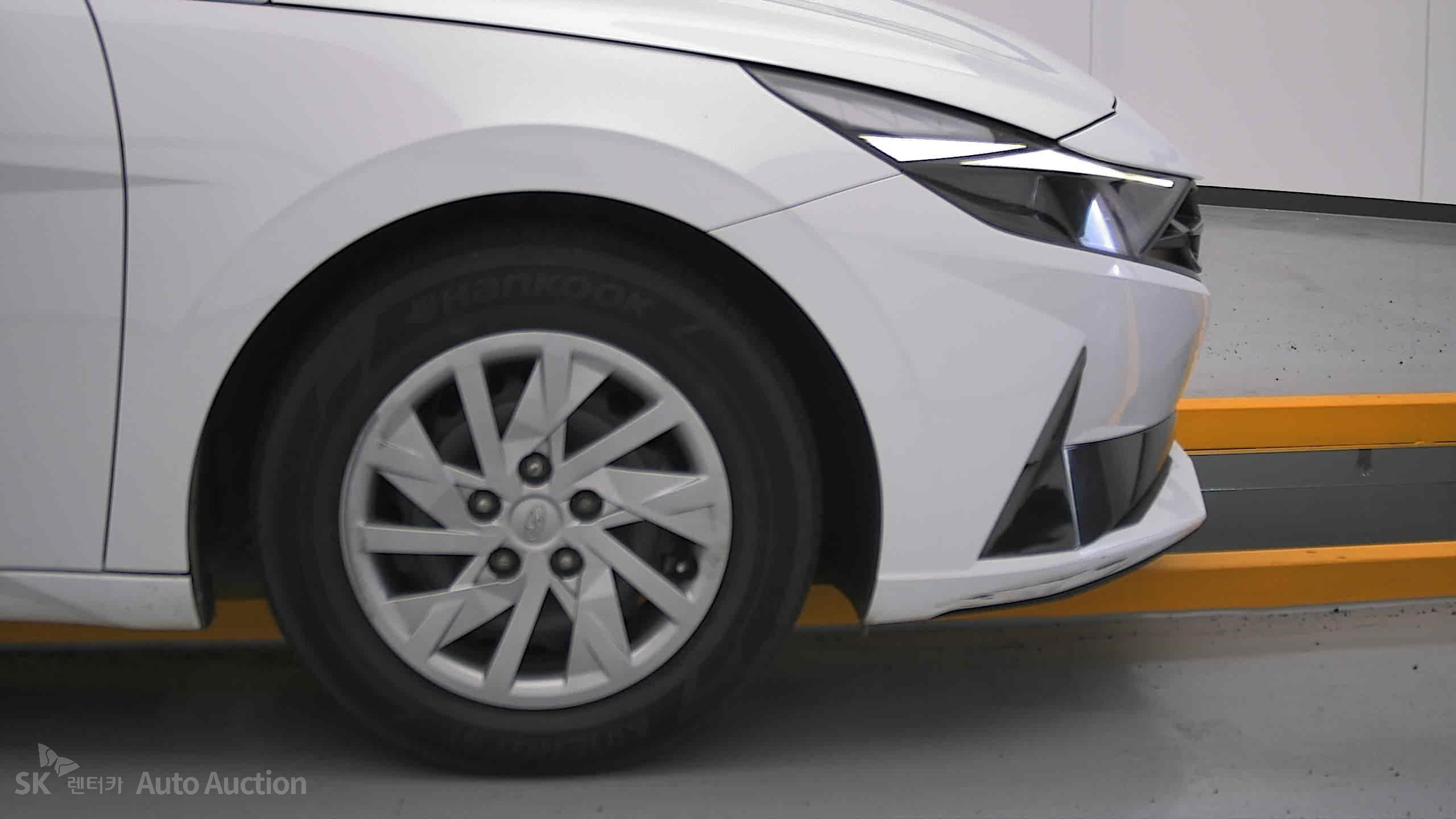 2022 - hyundai avante