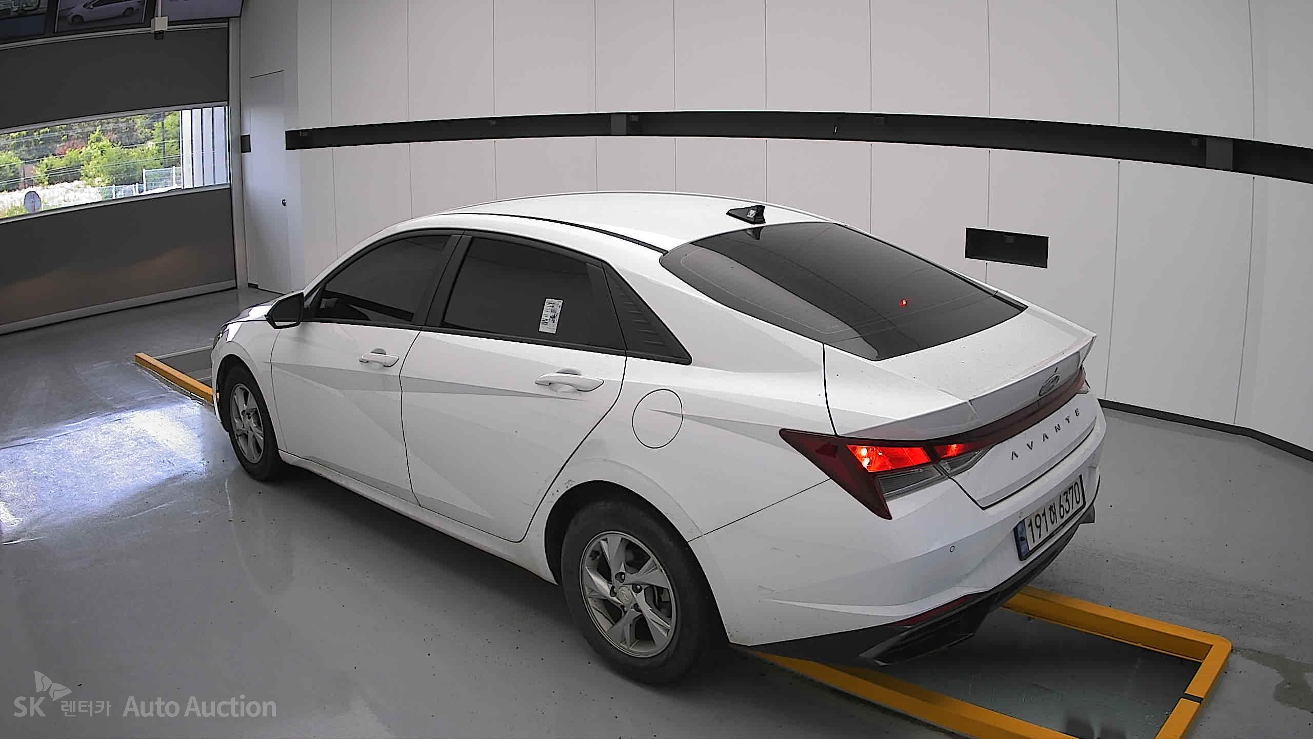 2023 - hyundai avante
