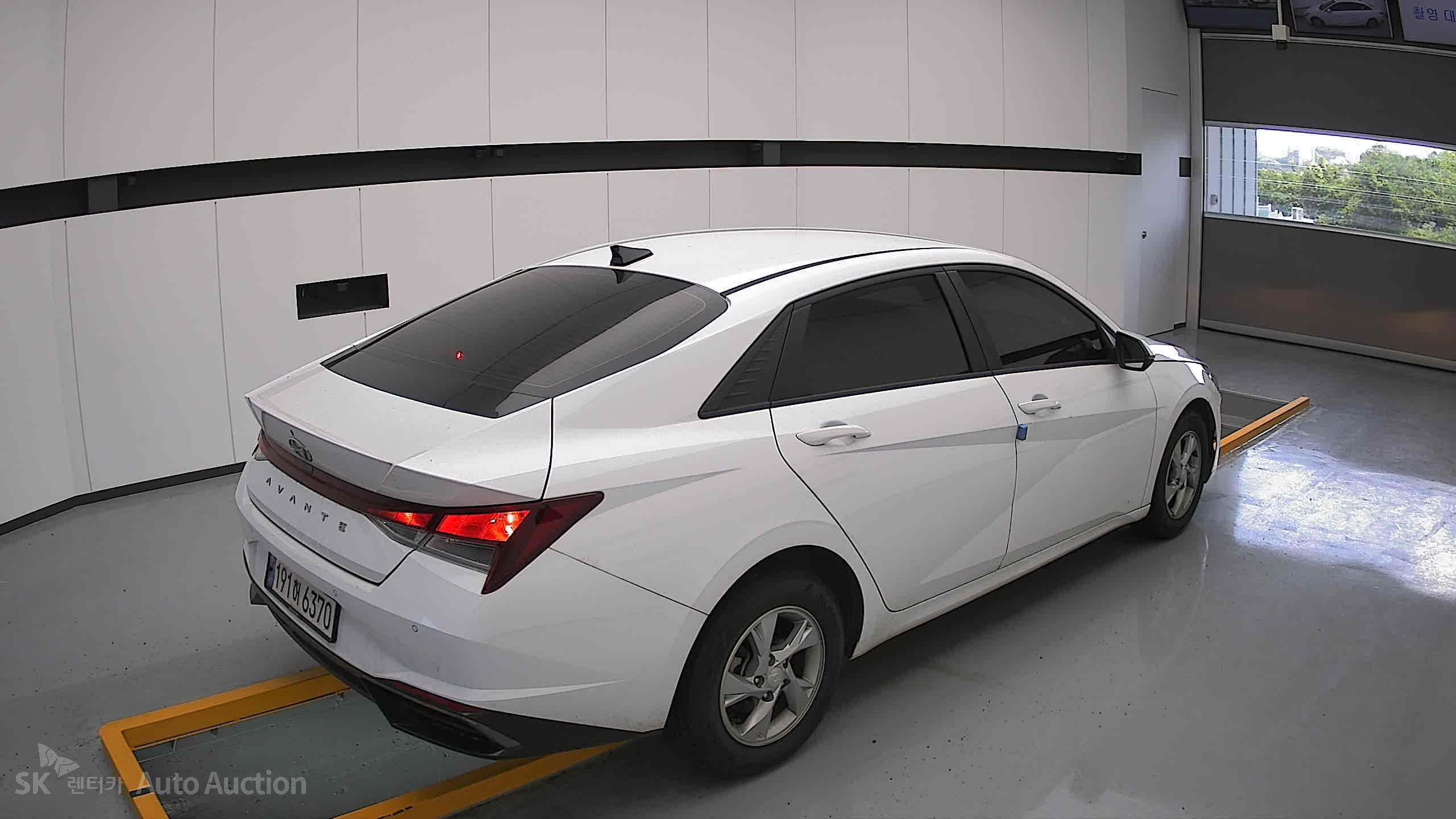 2023 - hyundai avante