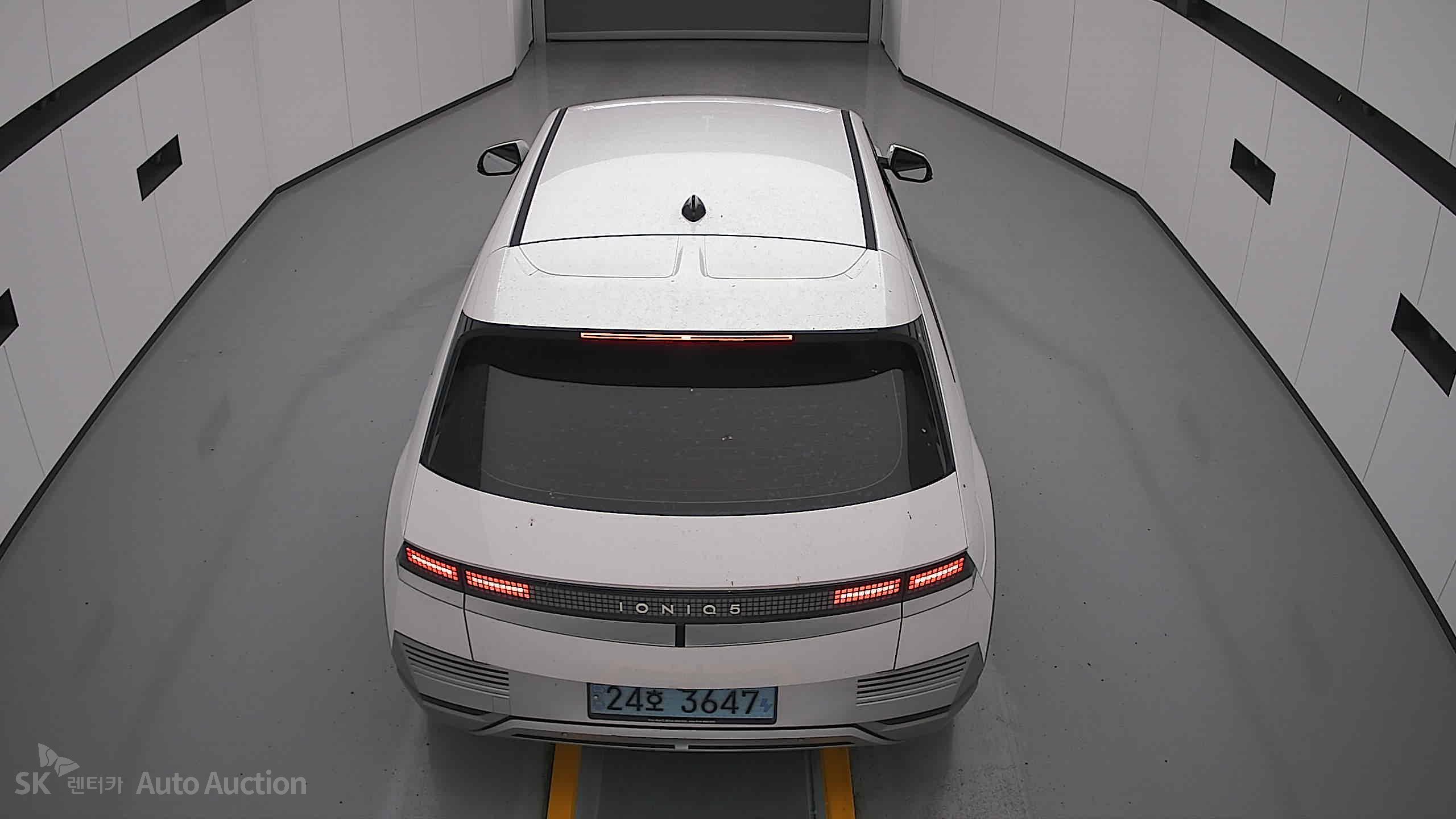 2022 - hyundai ioniq