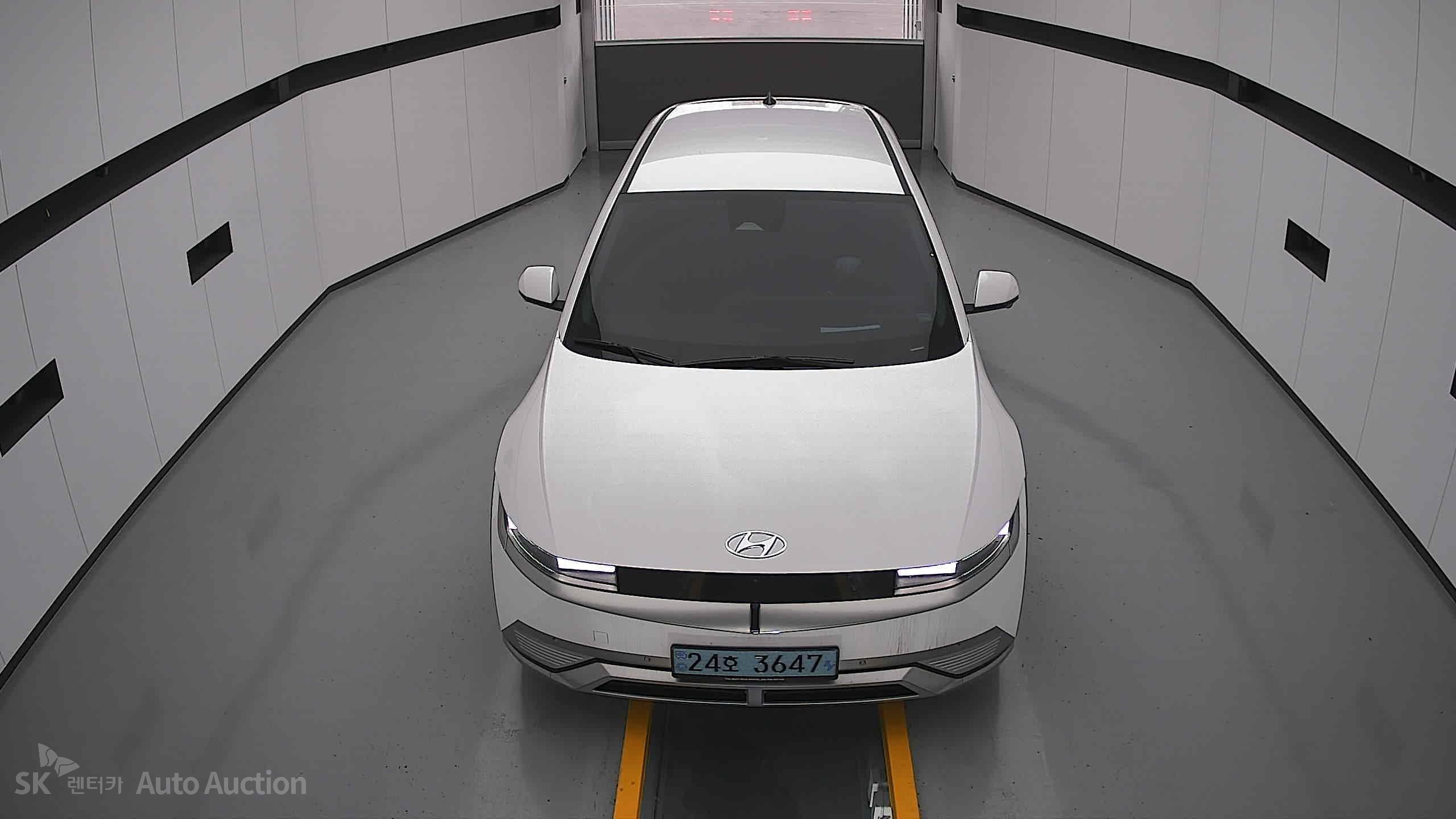 2022 - hyundai ioniq