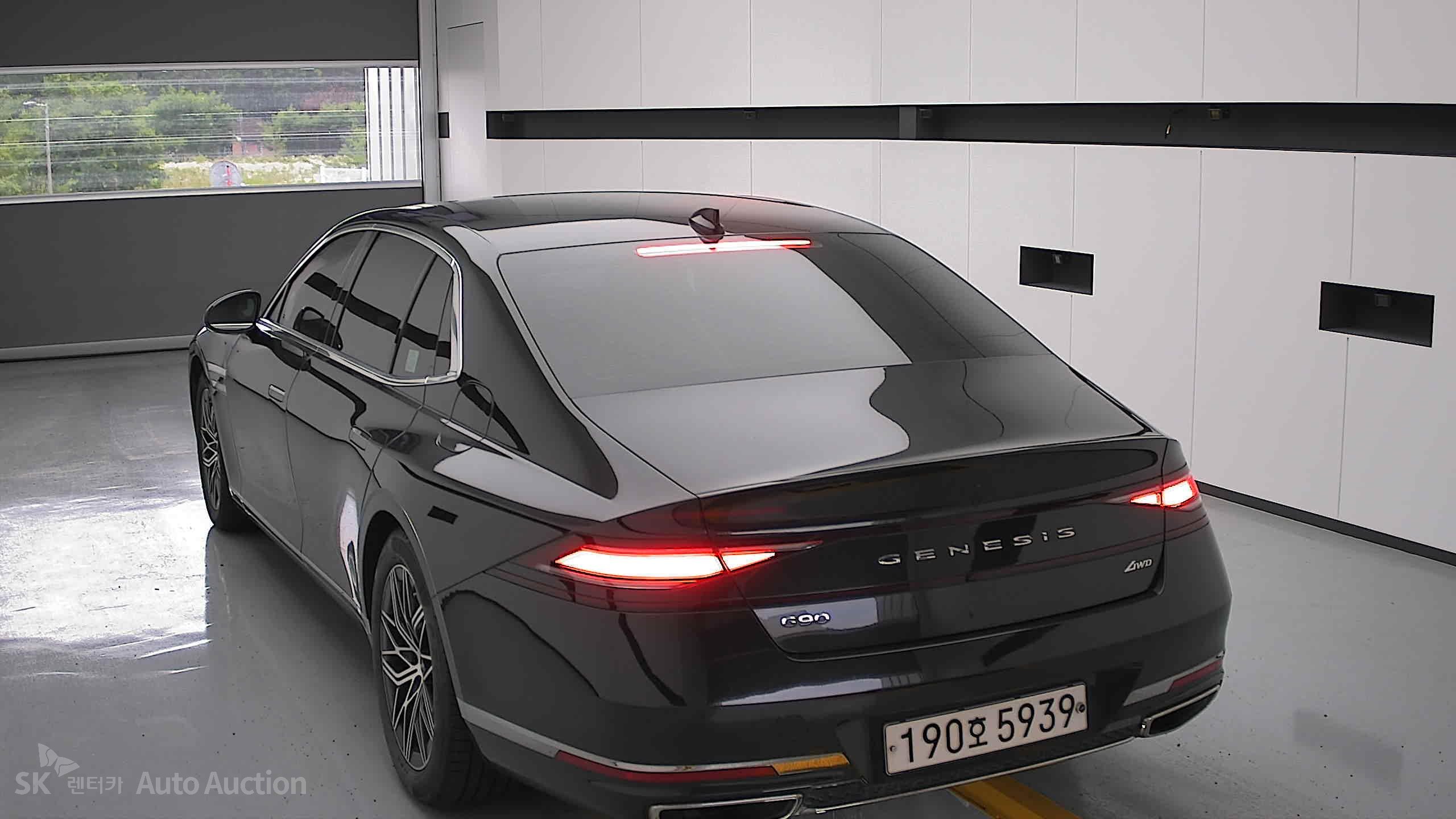 2022 - genesis g90