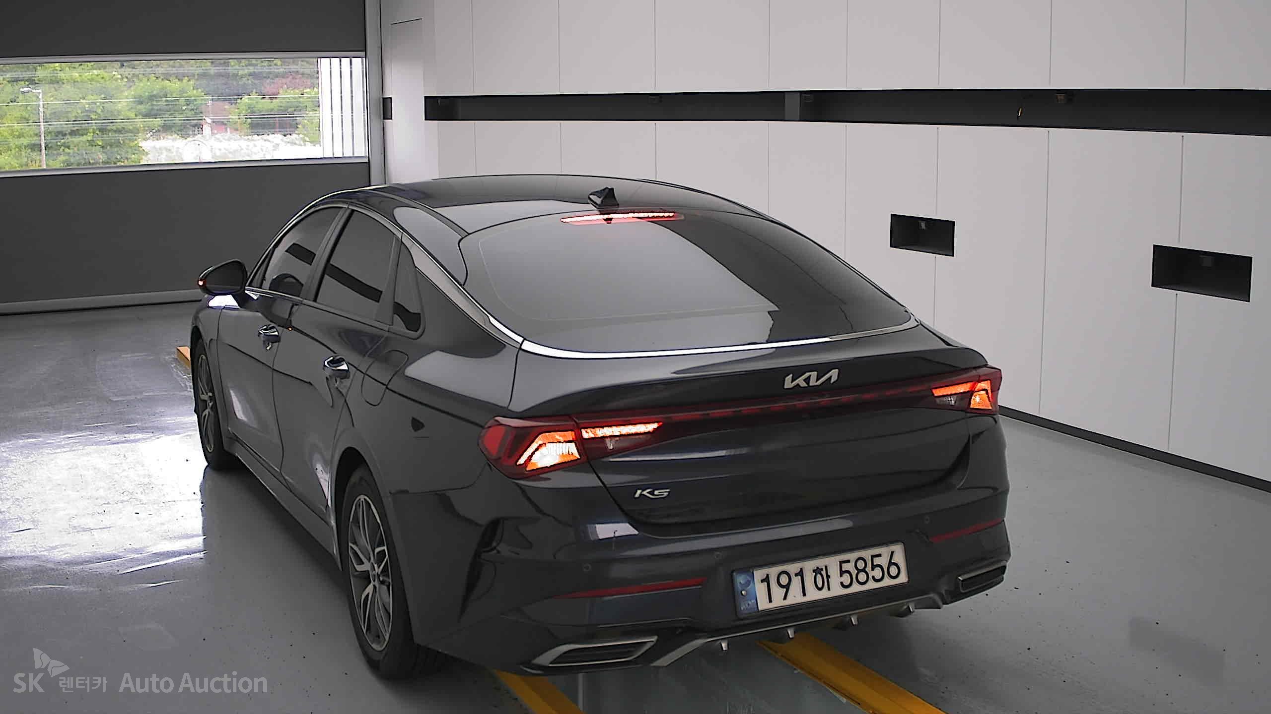 2022 - kia k5