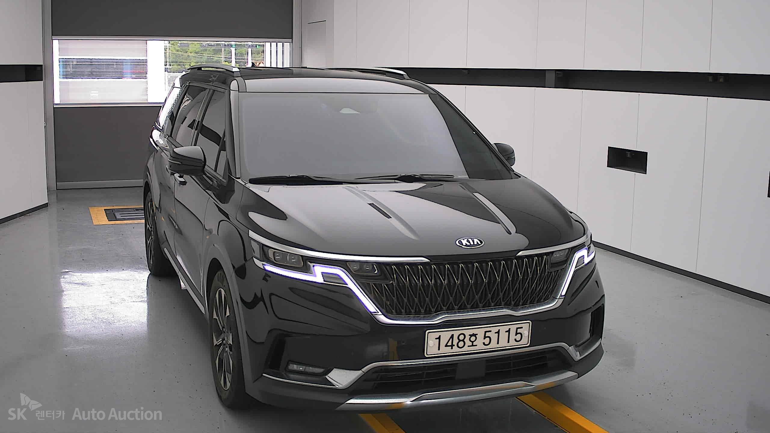 2021 - kia carnival