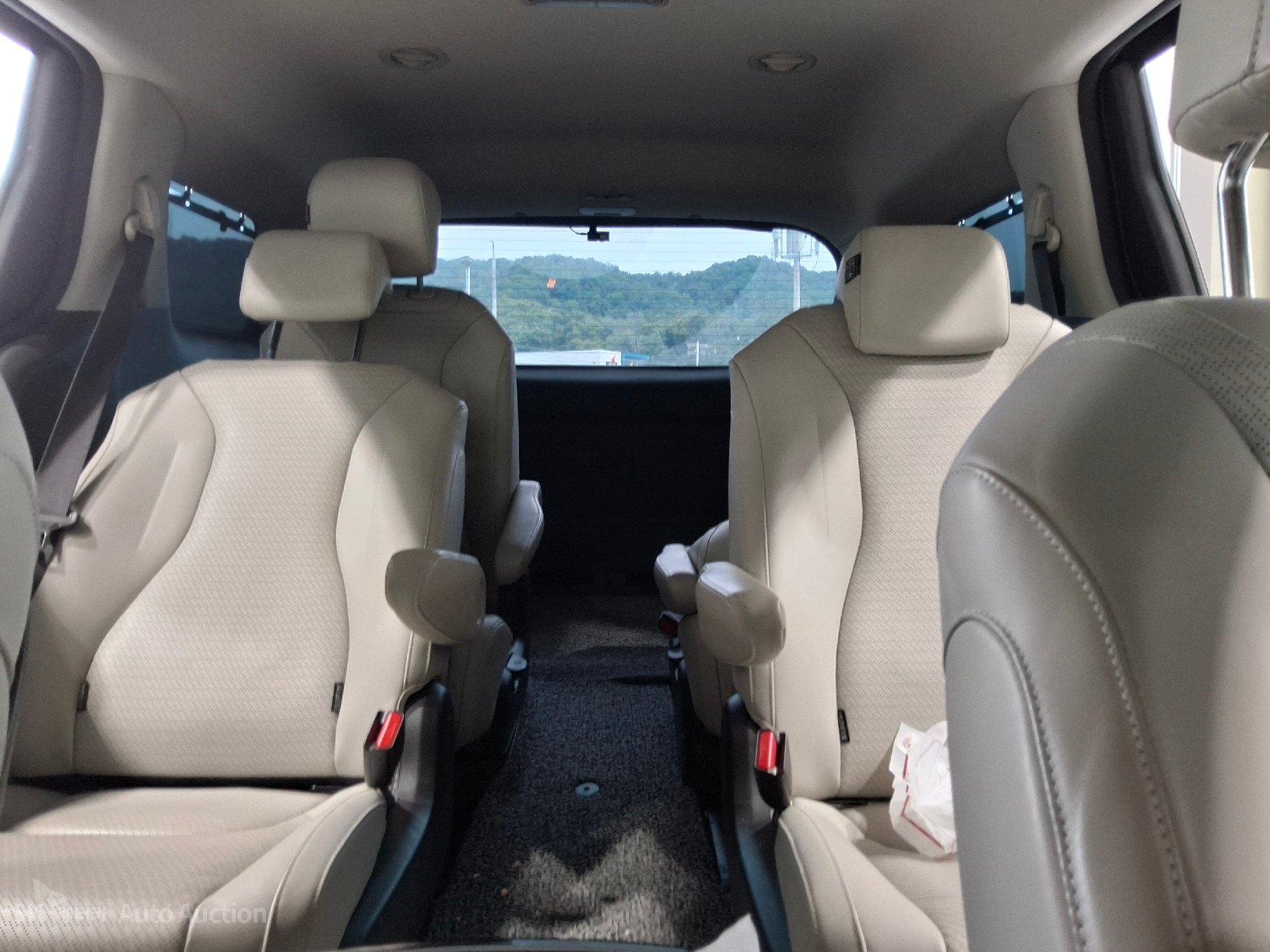 2021 - kia carnival