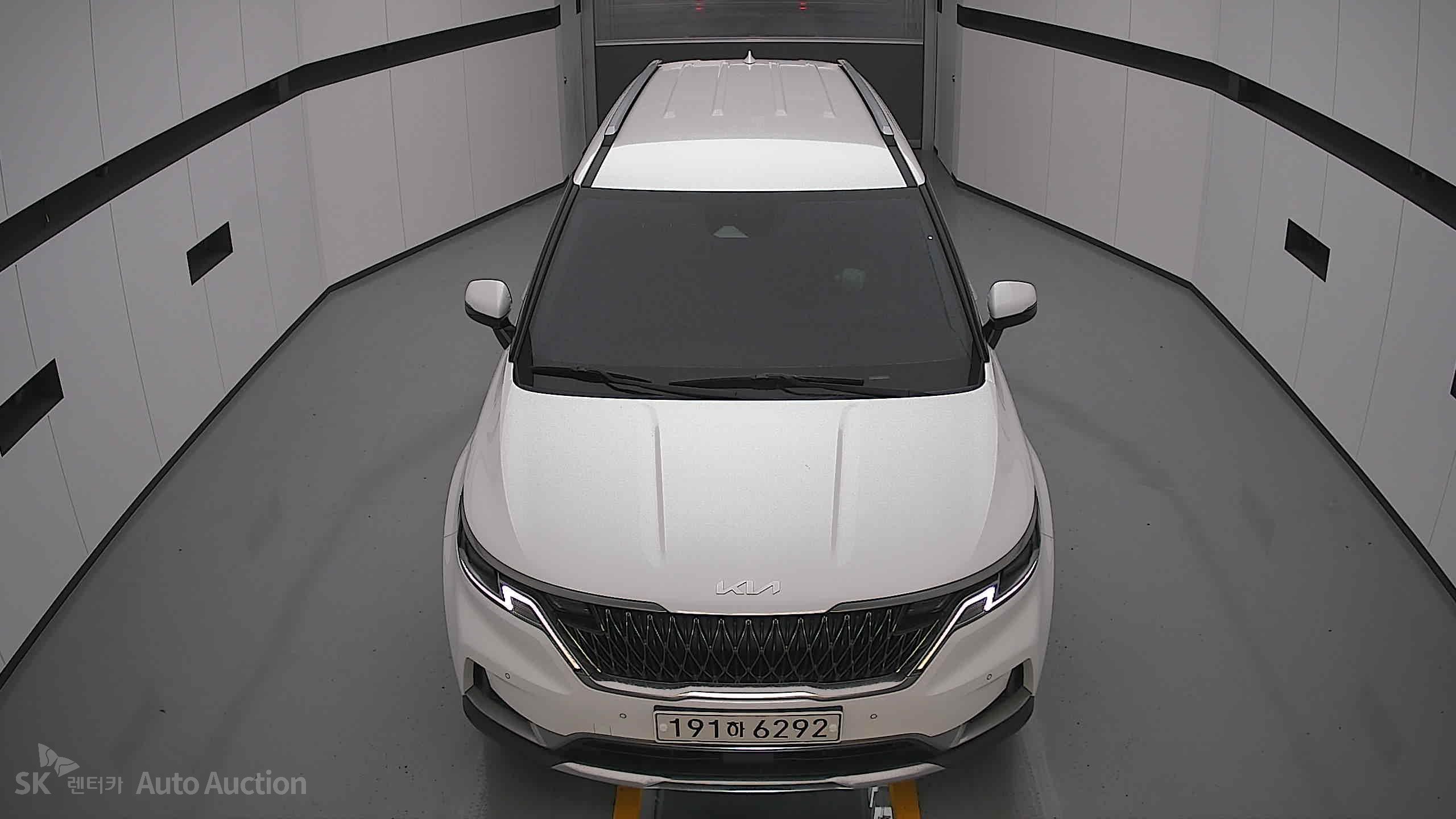 2022 - kia carnival