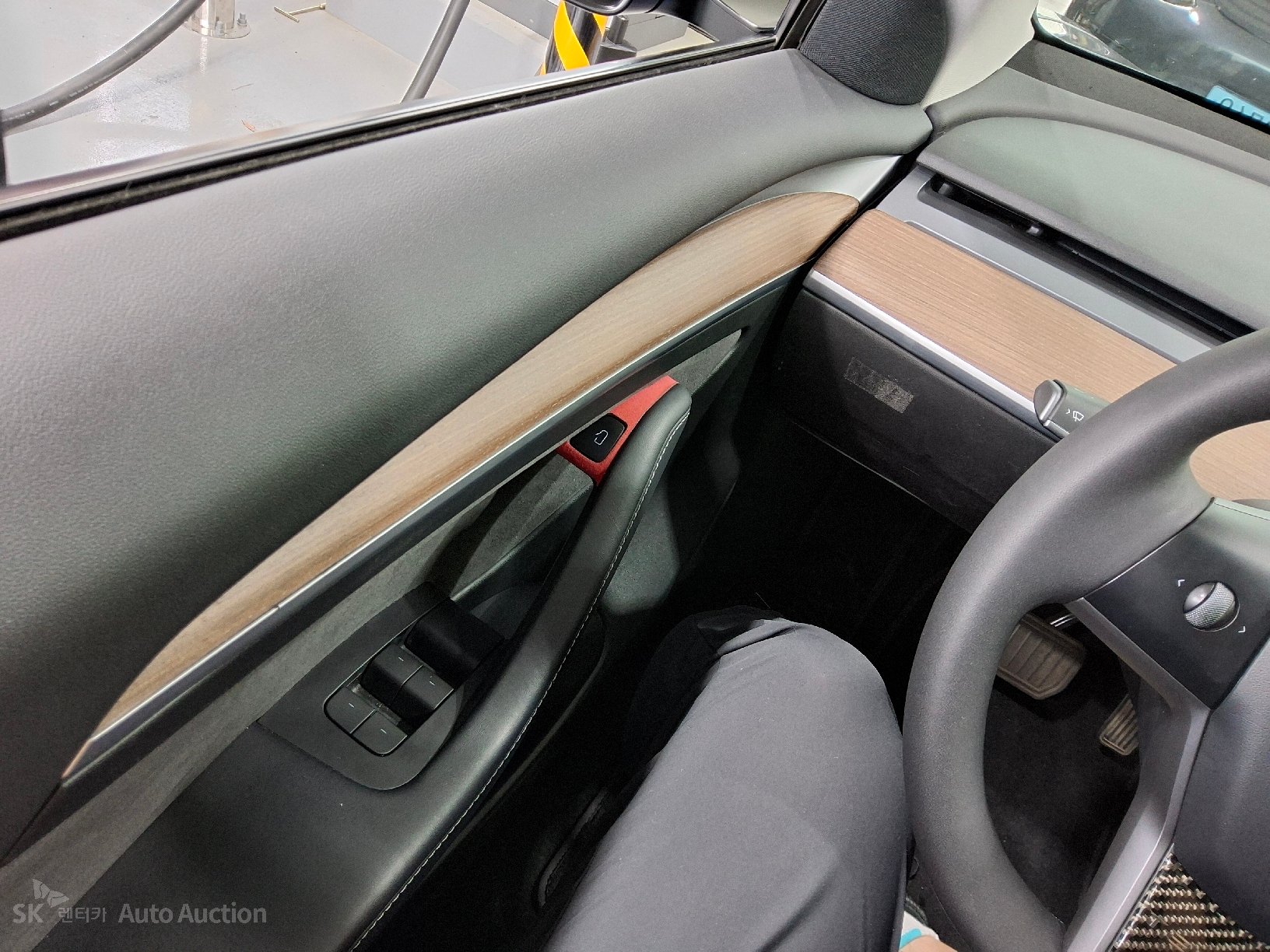 2022 - tesla model 3