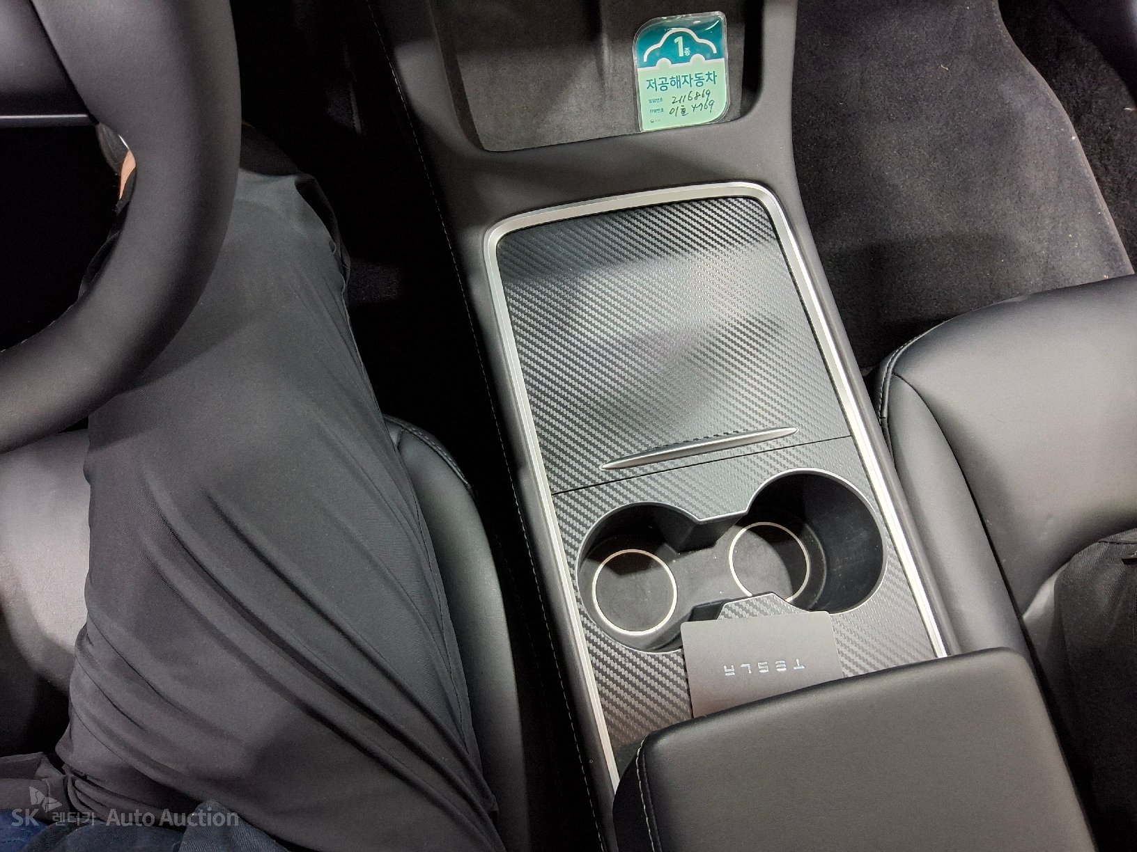 2022 - tesla model 3