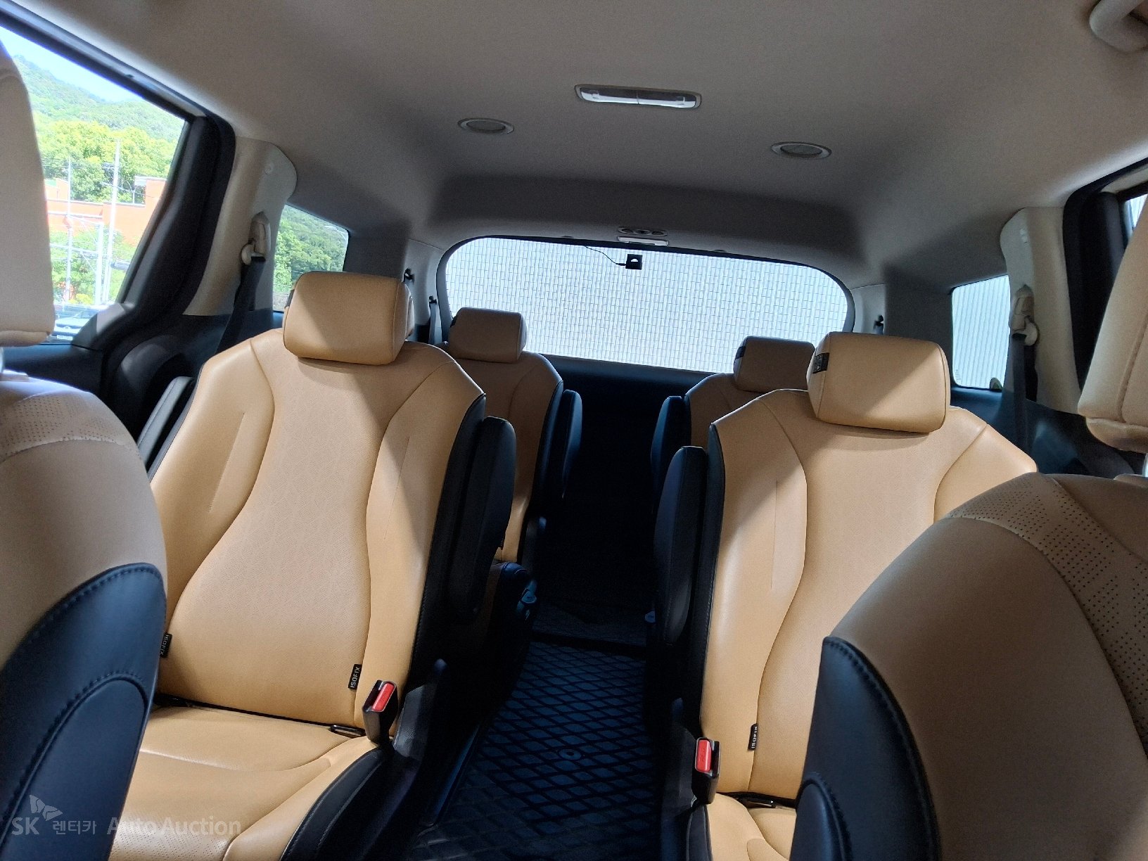 2021 - kia carnival