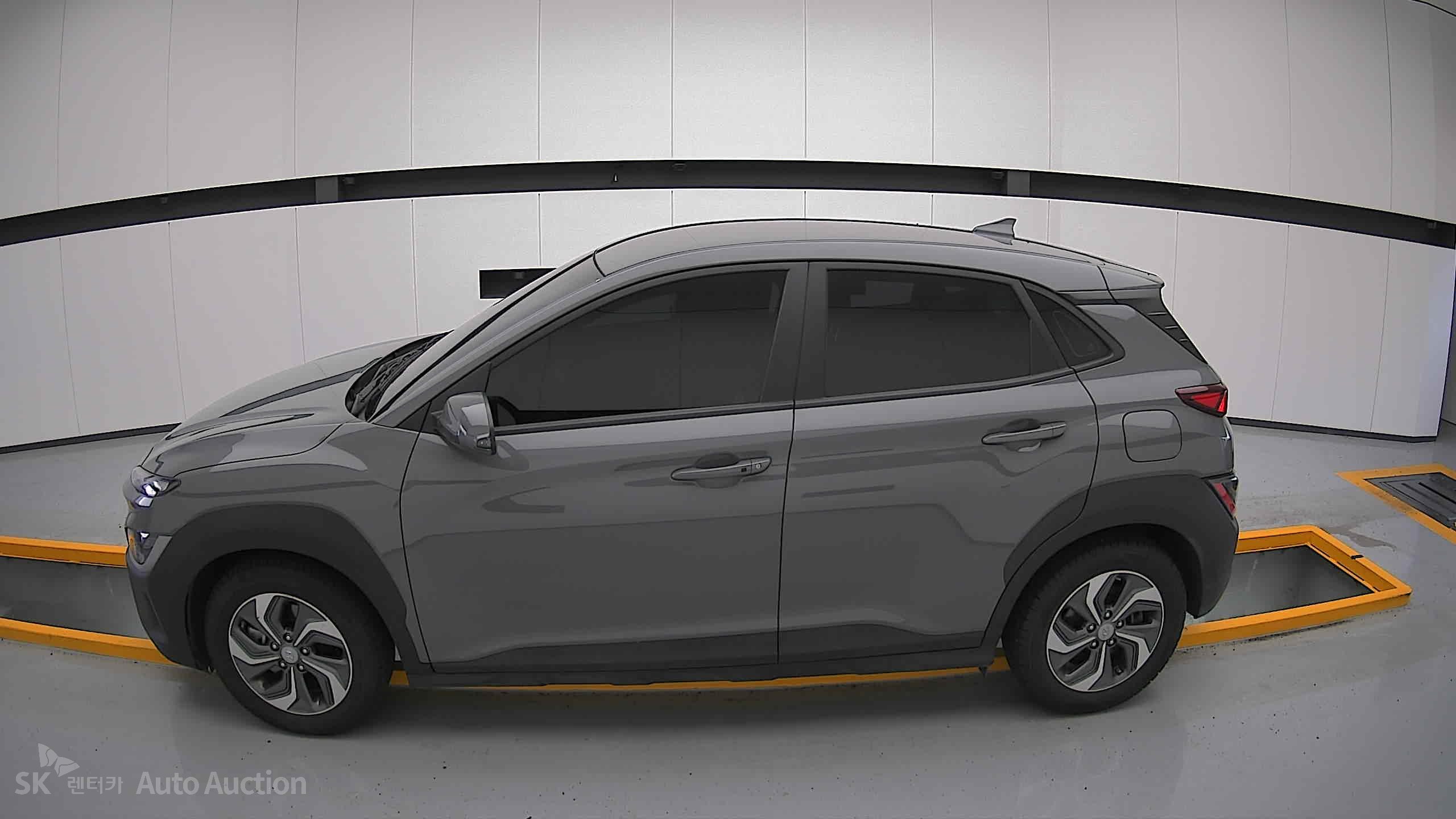 2021 - hyundai kona