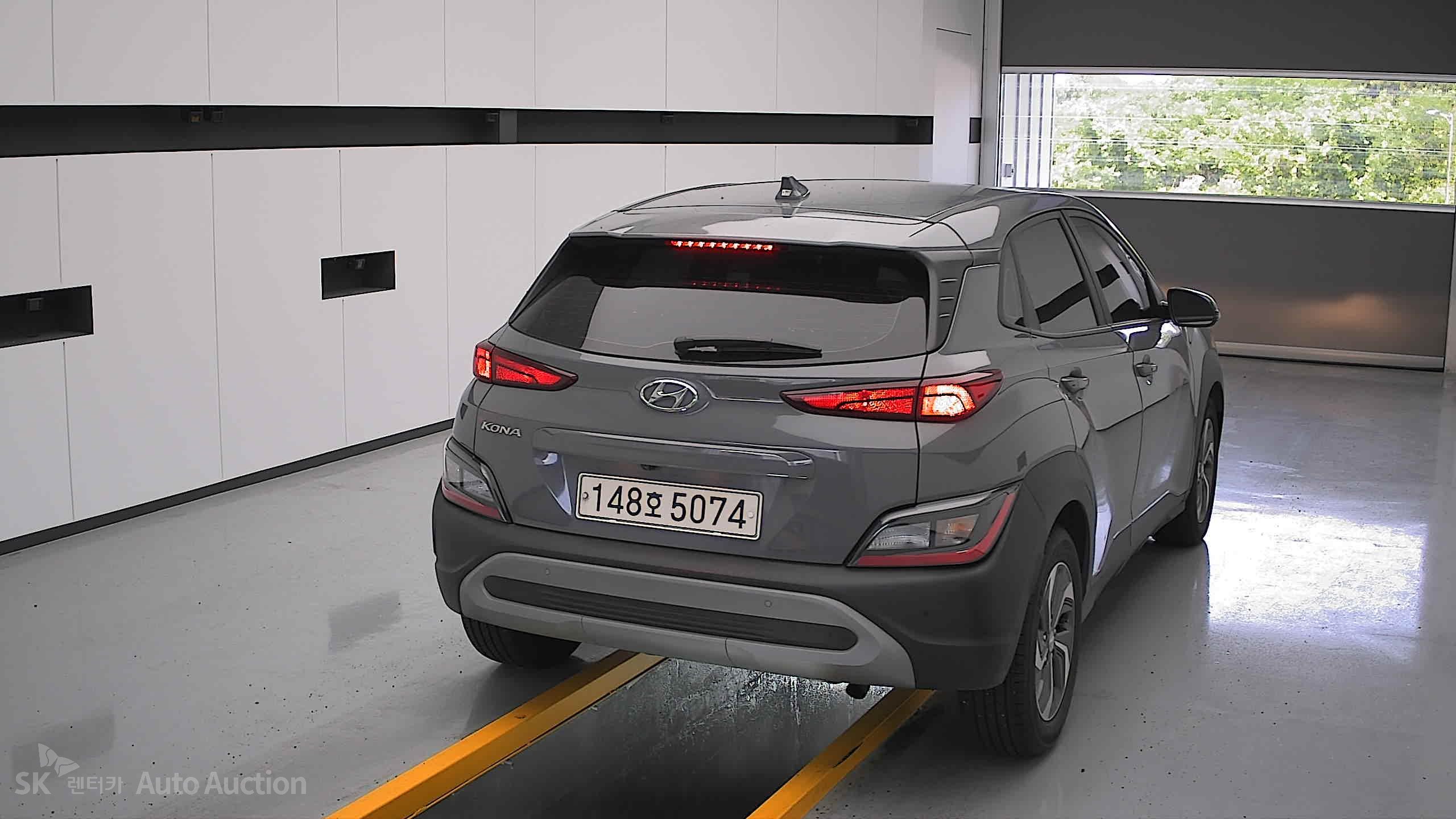 2021 - hyundai kona