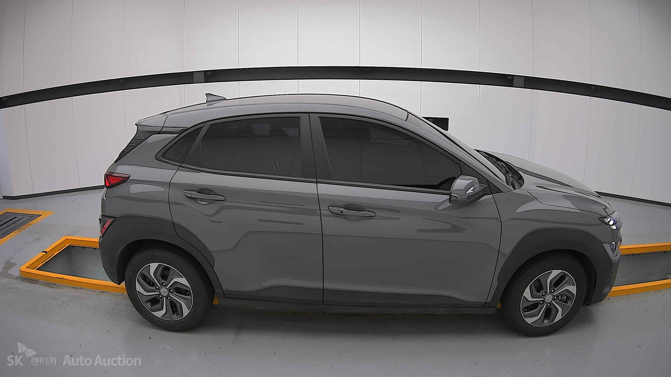 2021 - hyundai kona