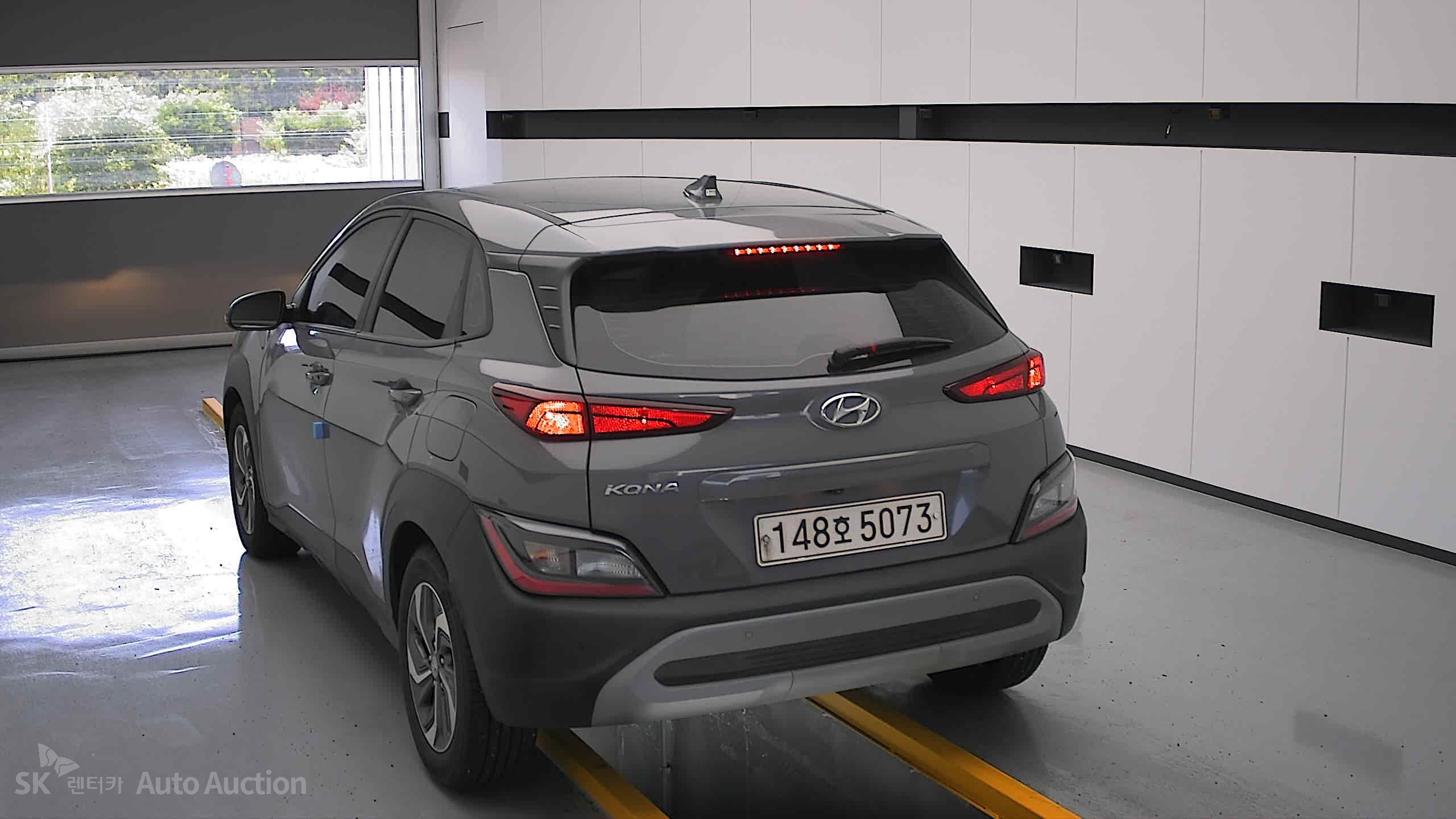 2021 - hyundai kona