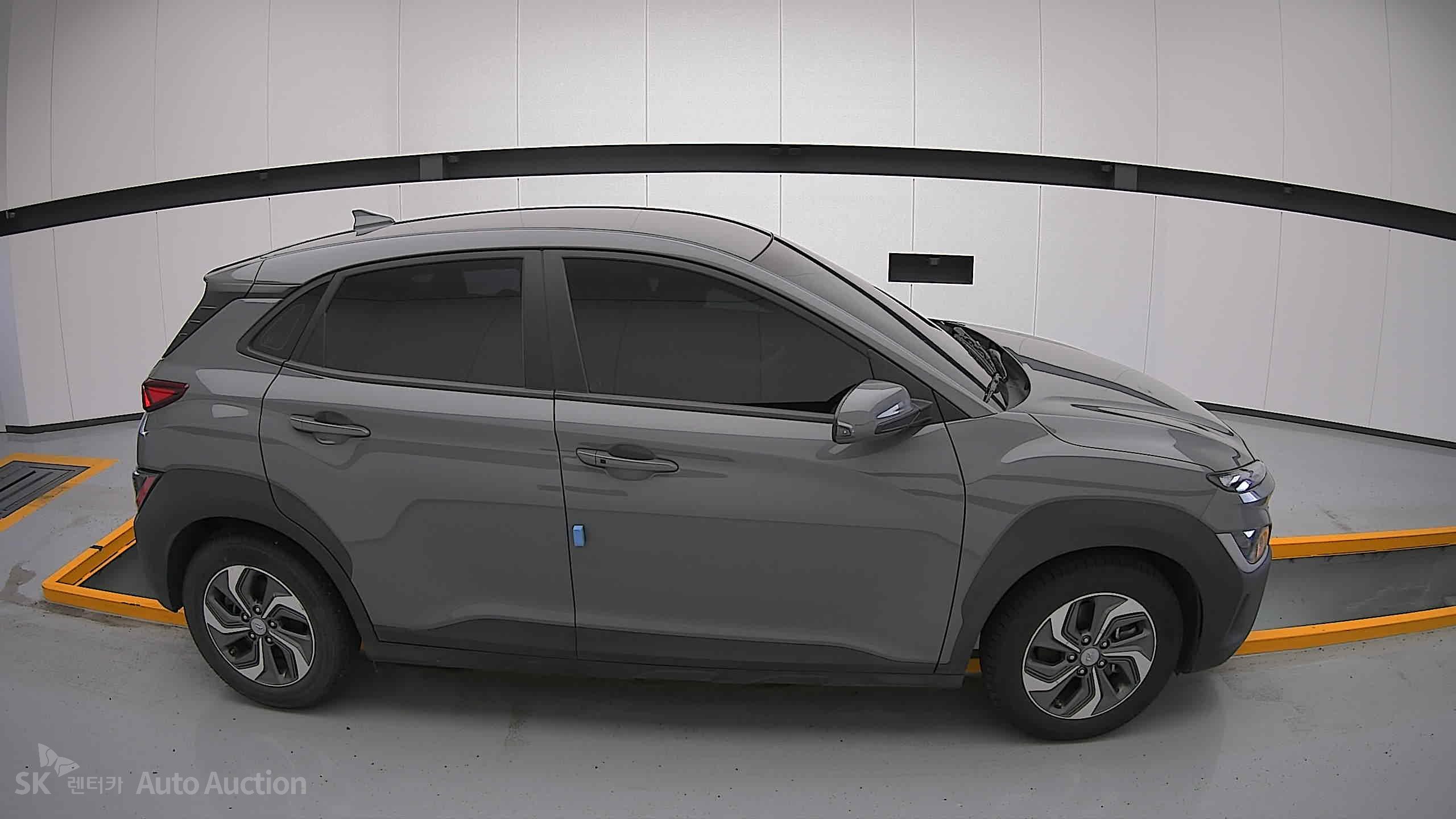 2021 - hyundai kona