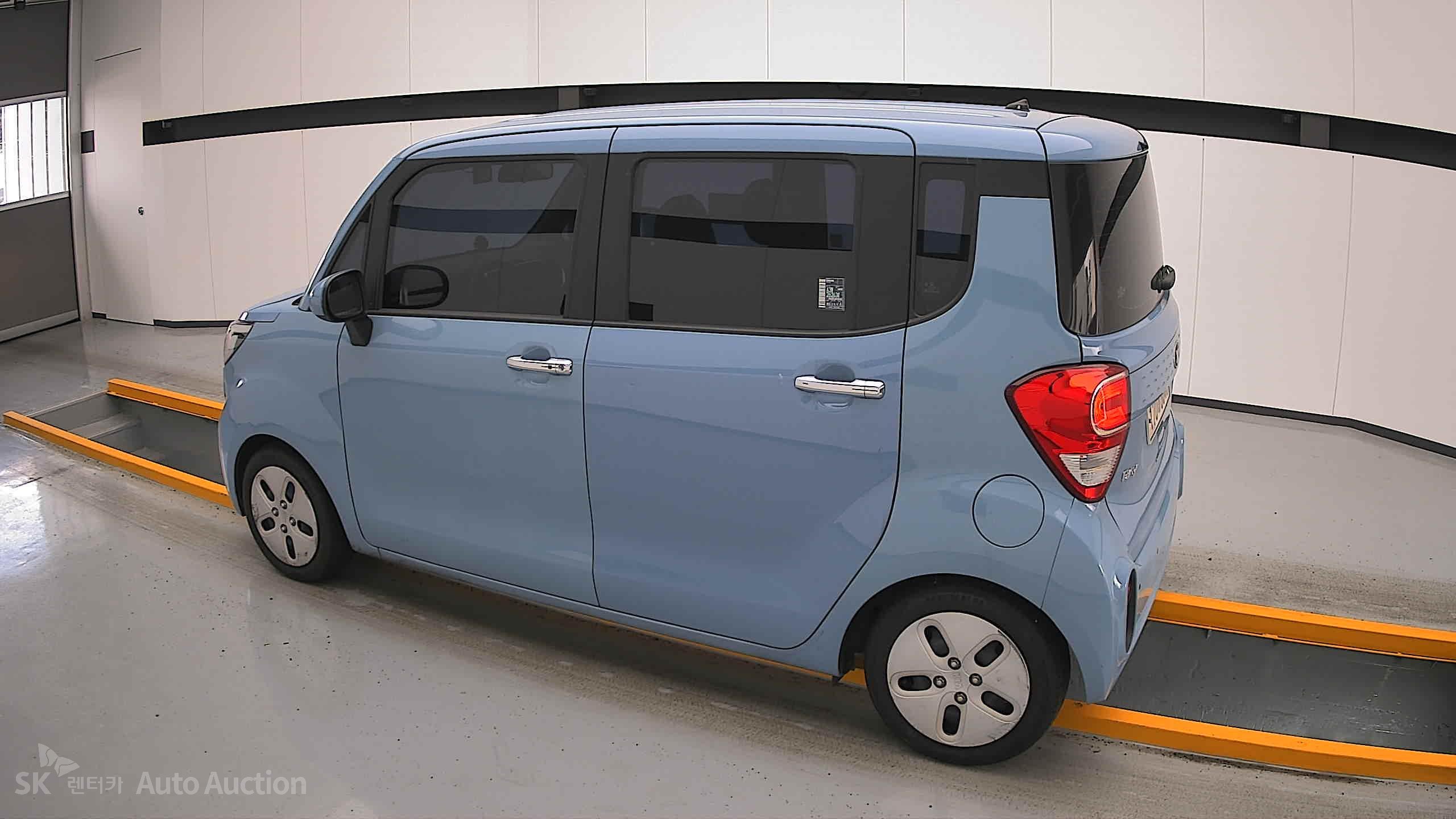 2021 - kia ray