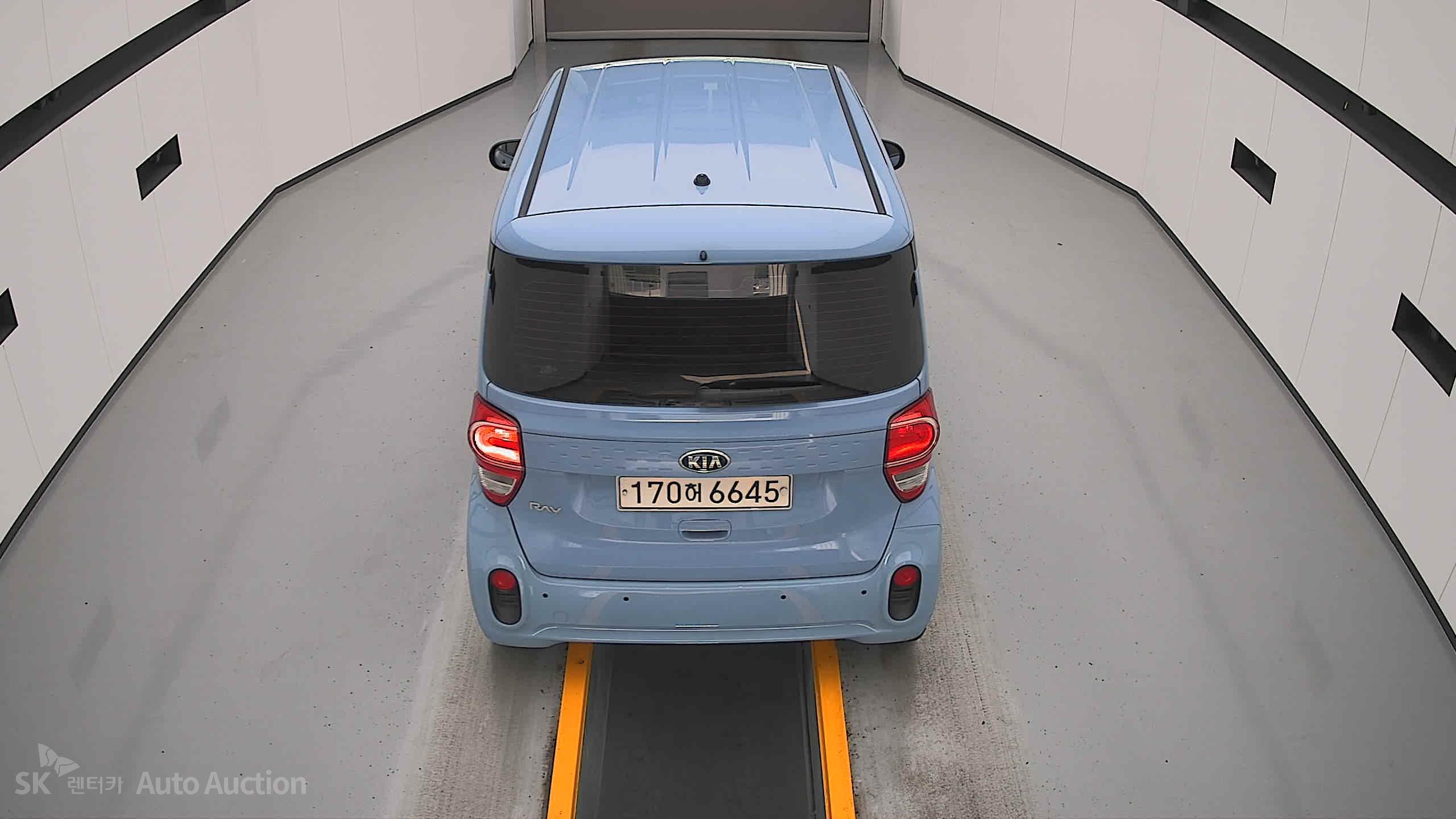 2021 - kia ray