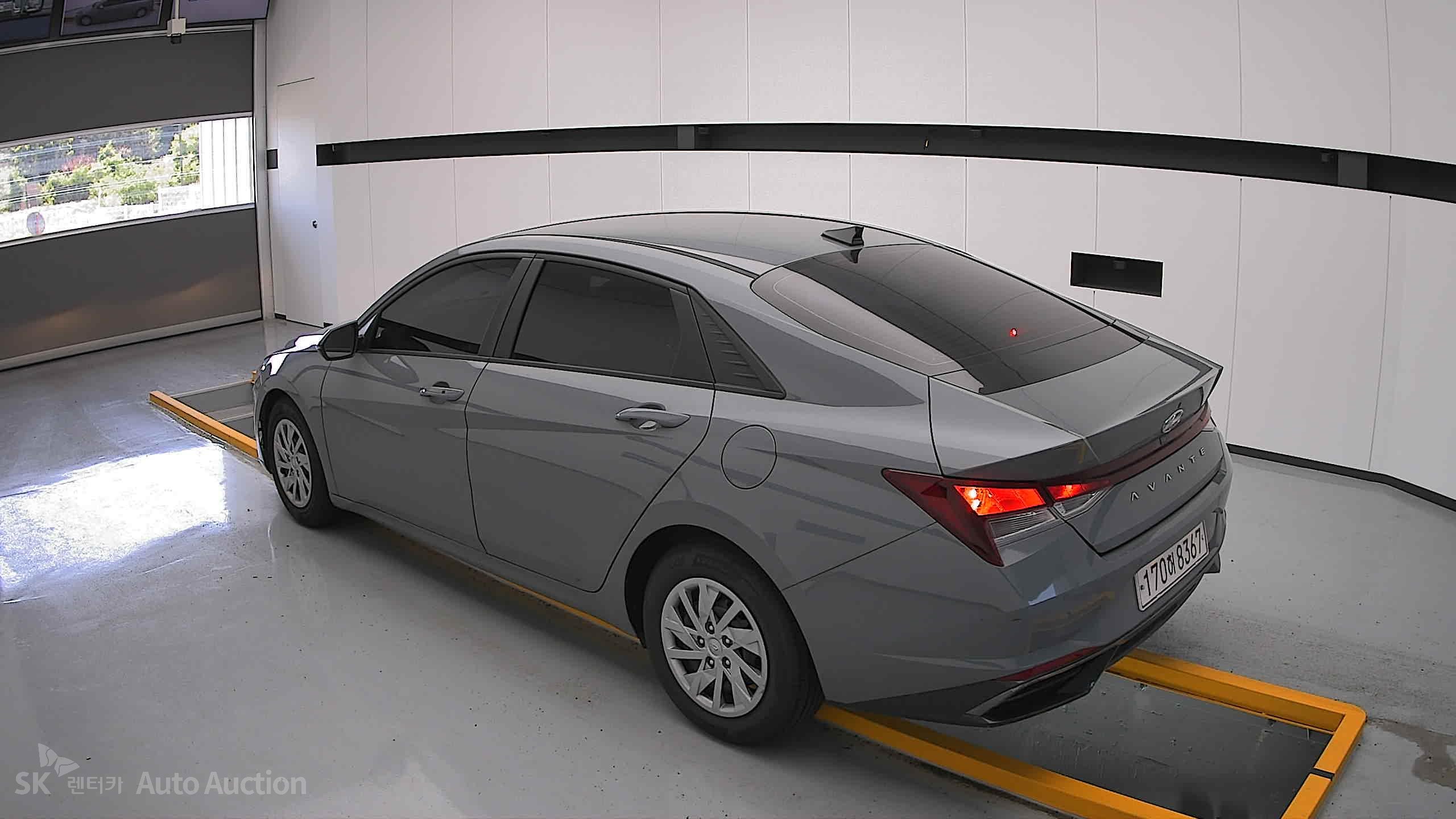 2021 - hyundai avante