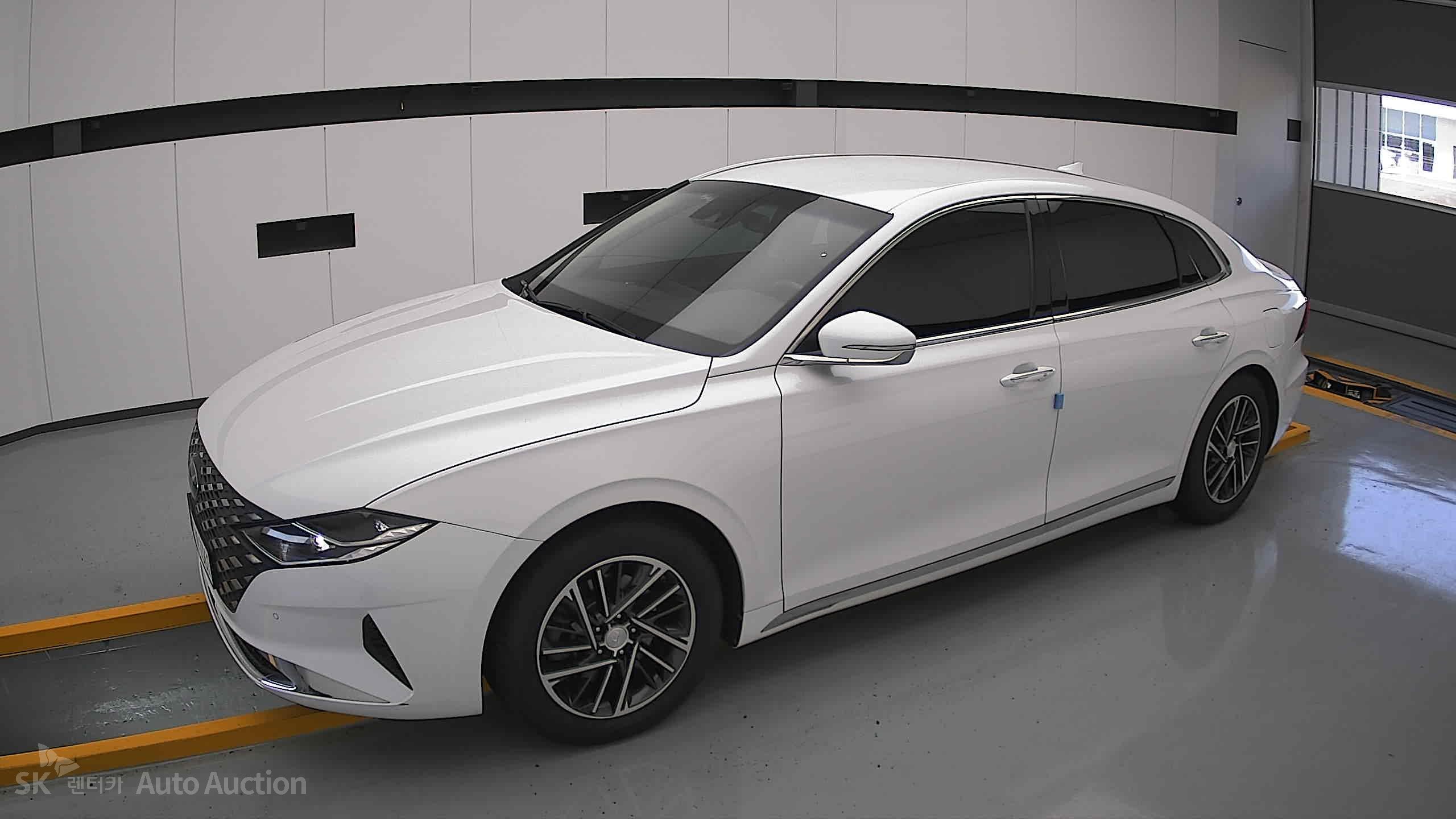 2022 - hyundai grandeur