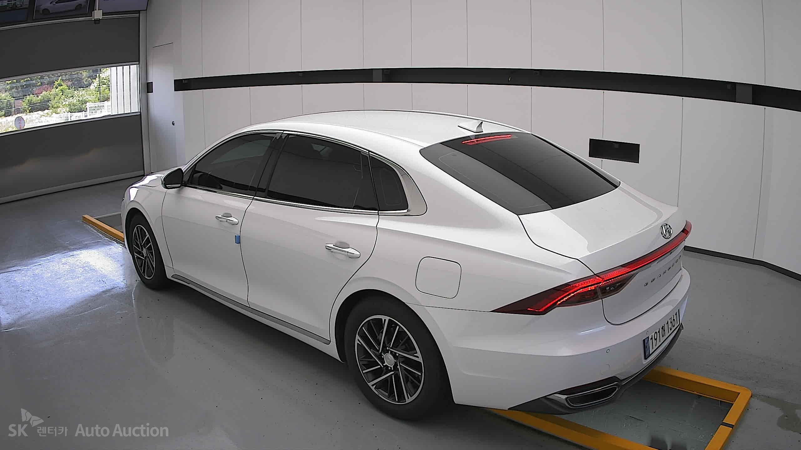 2022 - hyundai grandeur