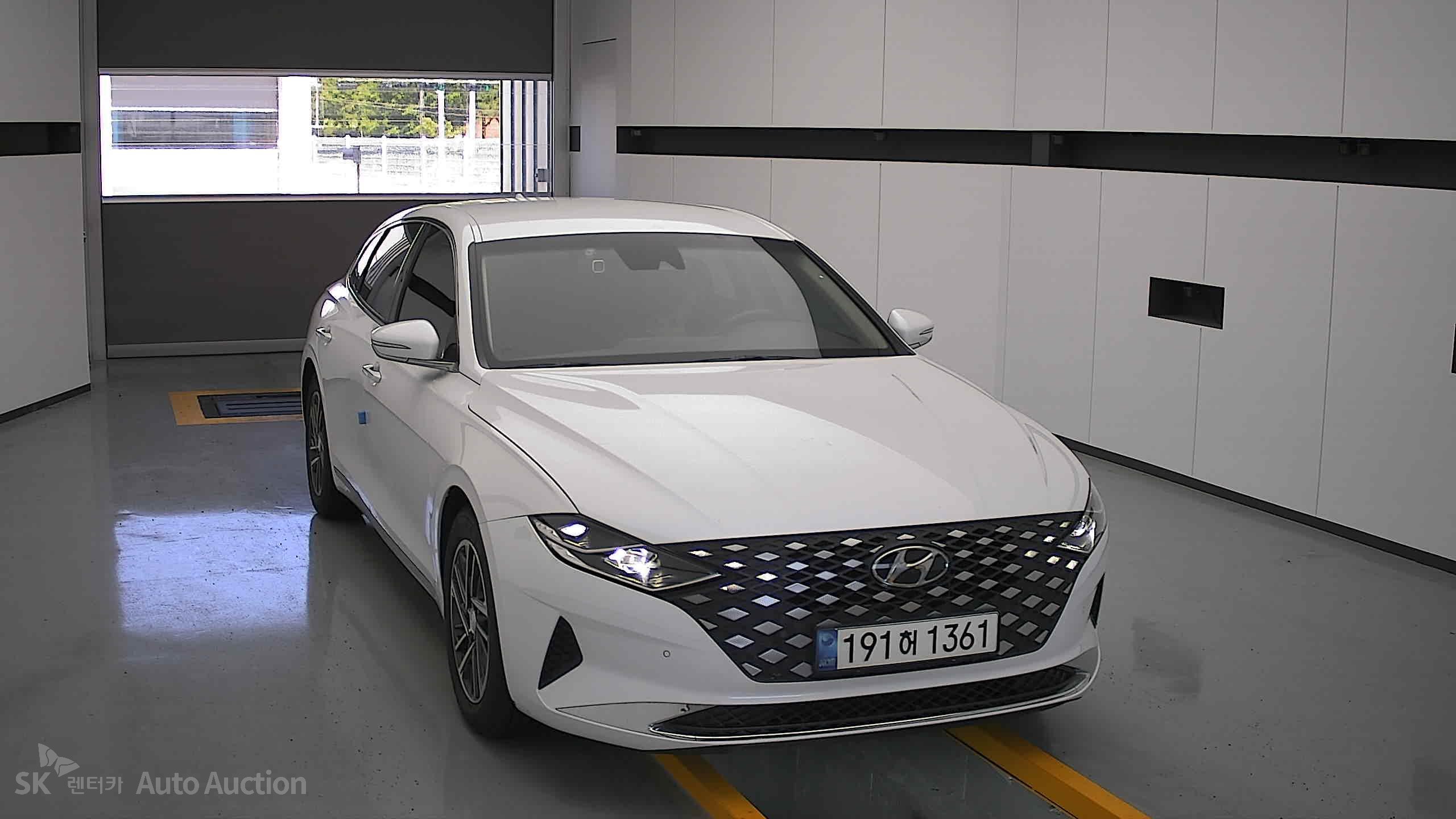2022 - hyundai grandeur