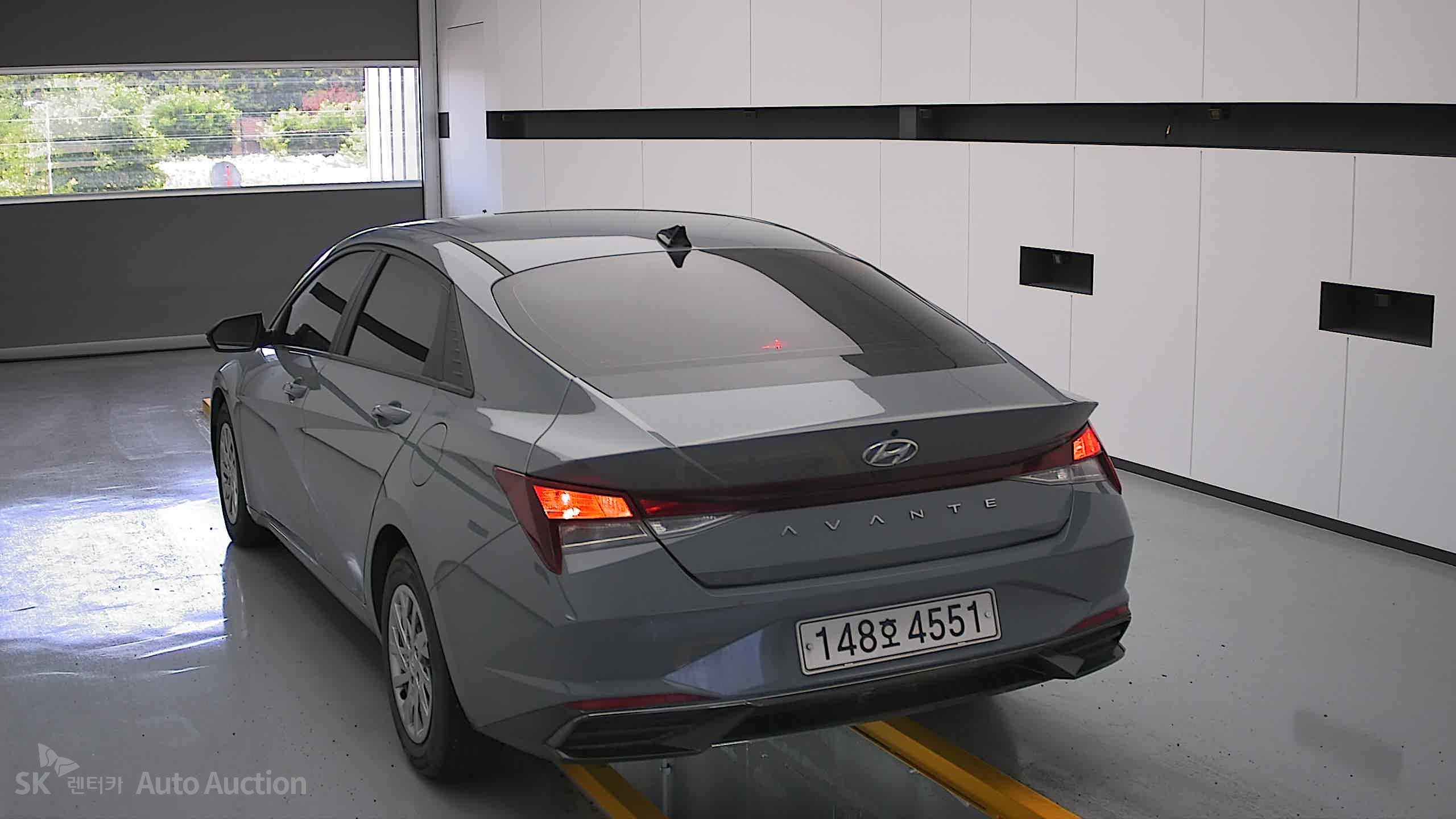 2021 - hyundai avante