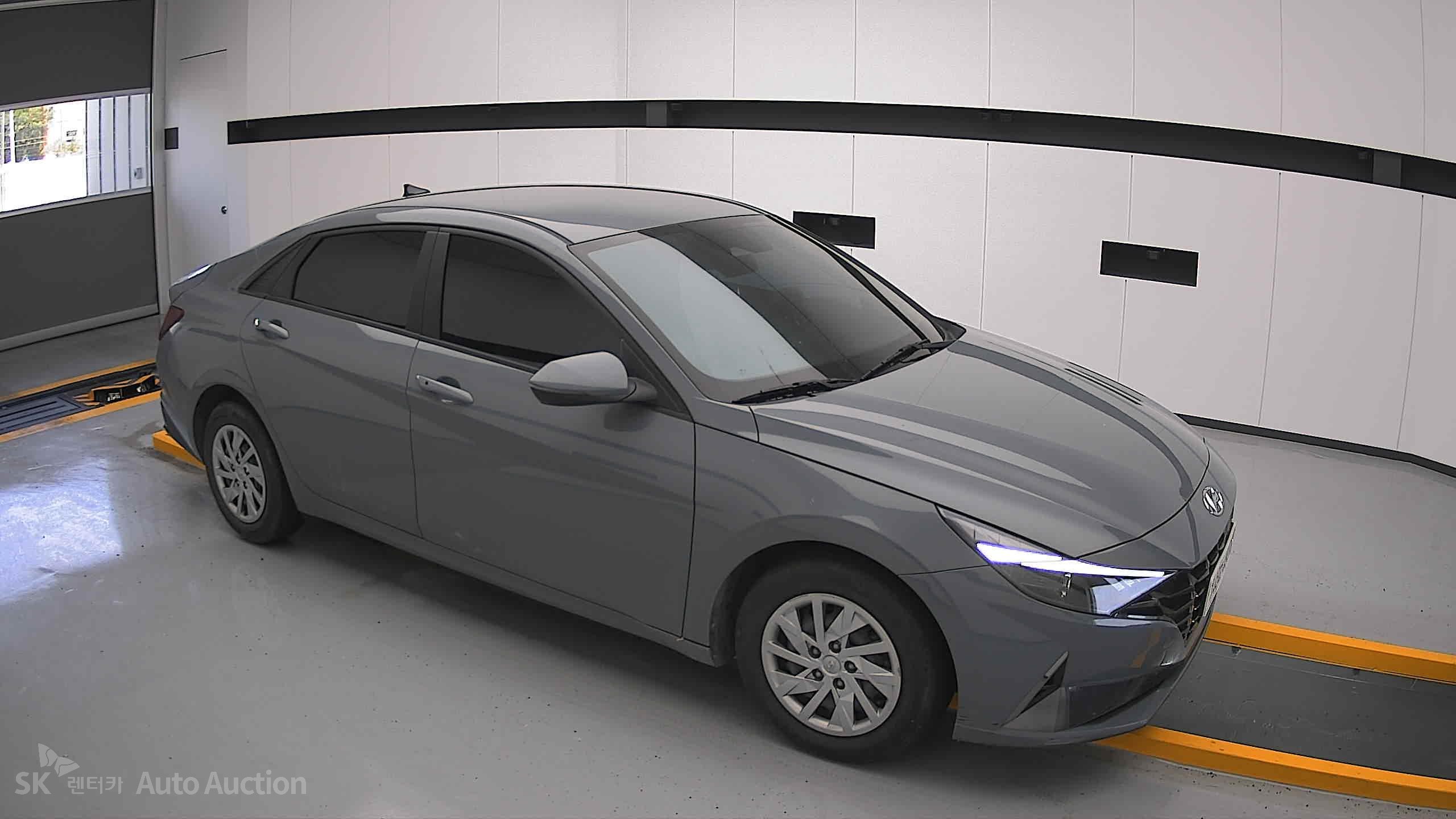 2021 - hyundai avante