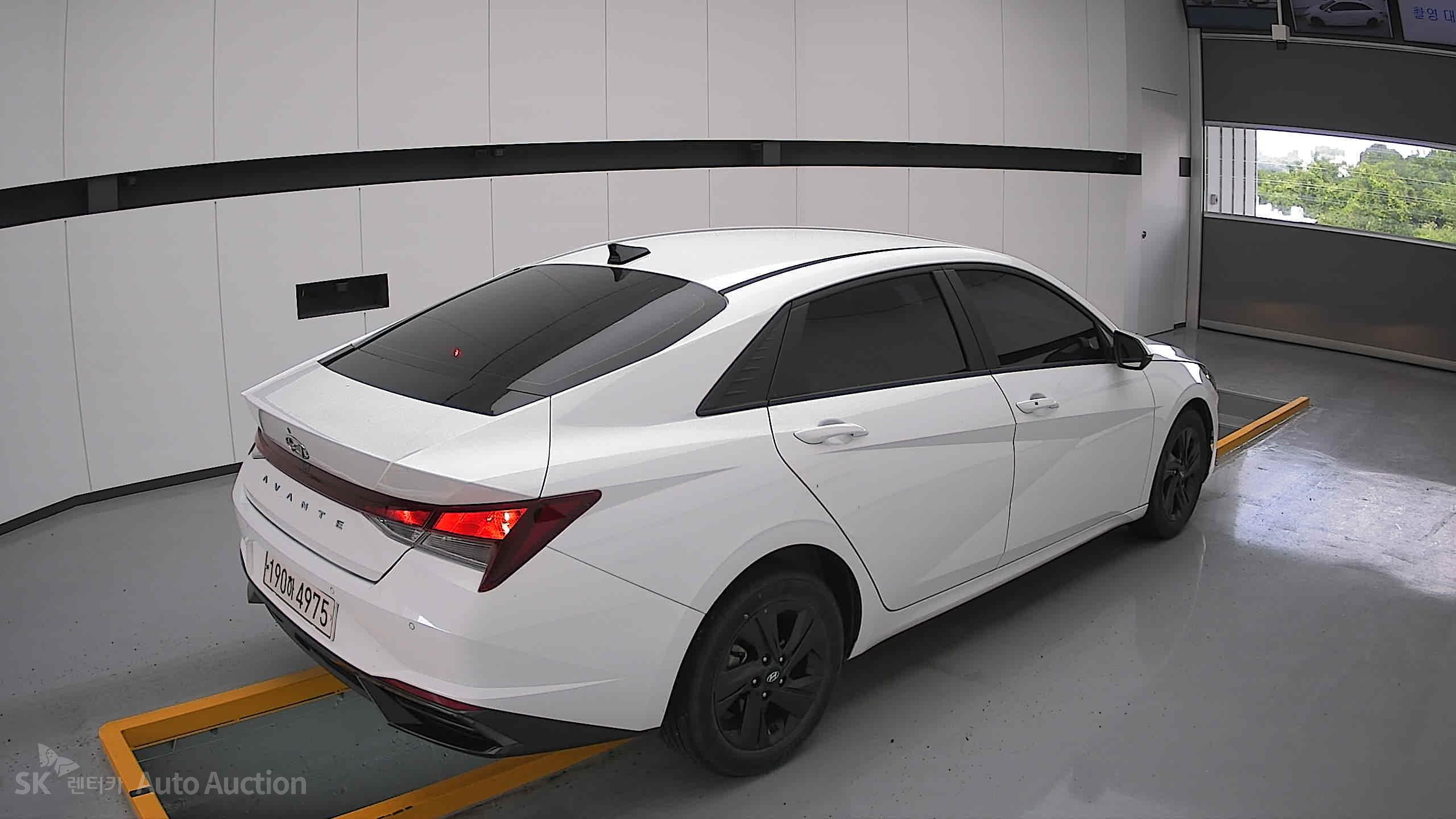 2023 - hyundai avante