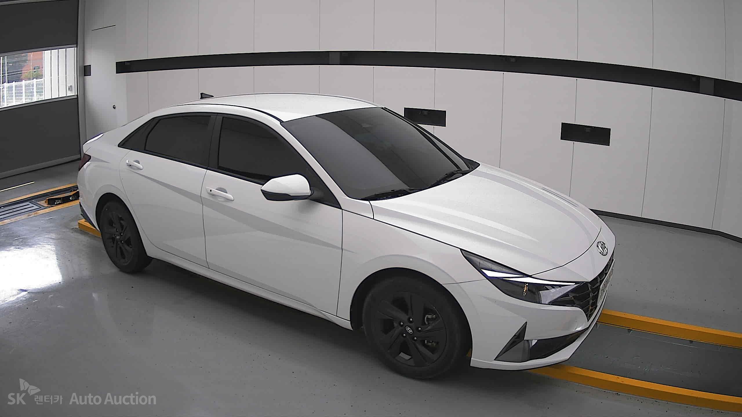2023 - hyundai avante